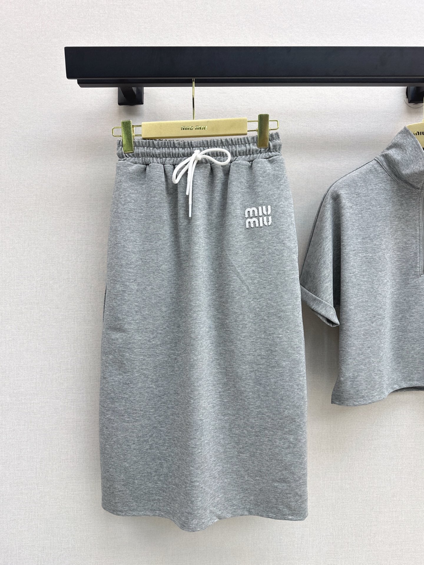 25ss skirt set
