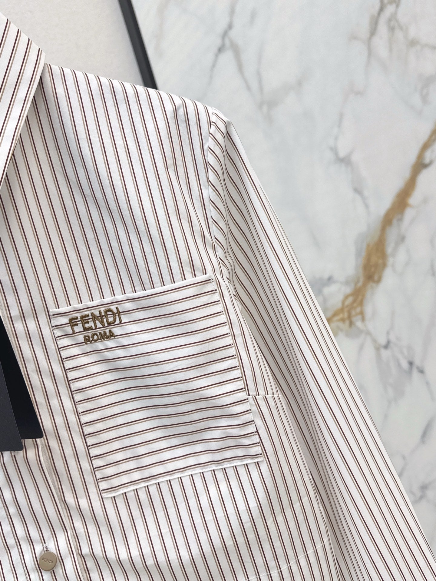 25ss crop shirt