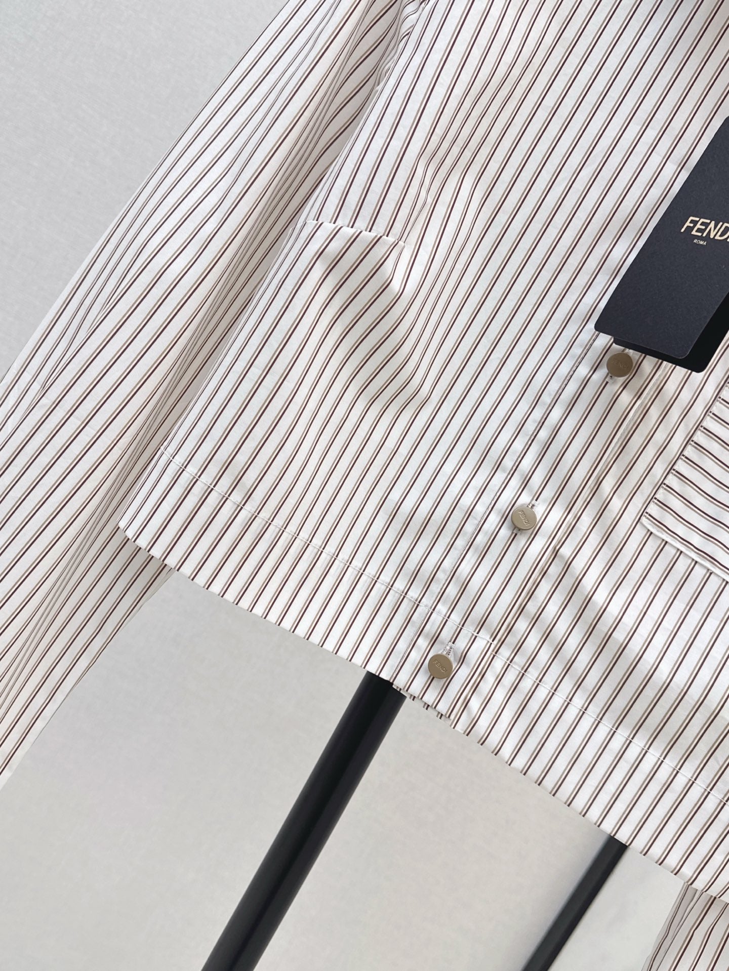 25ss crop shirt