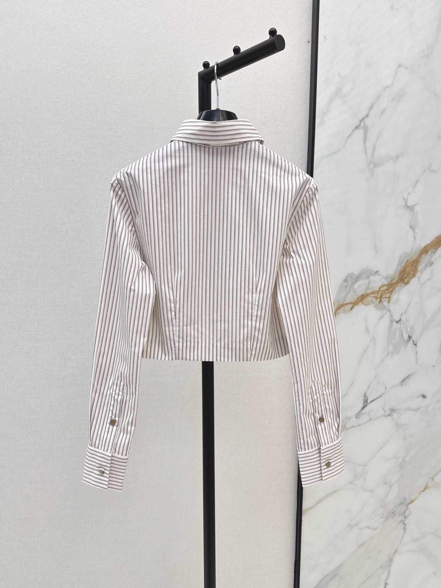 25ss crop shirt