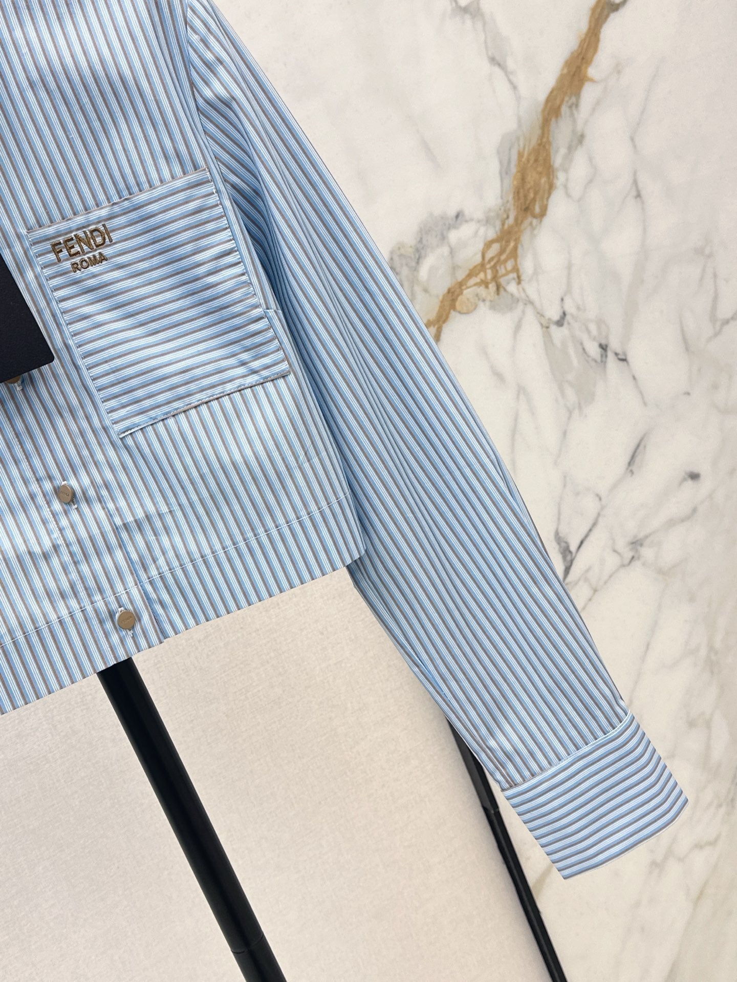 25ss crop shirt