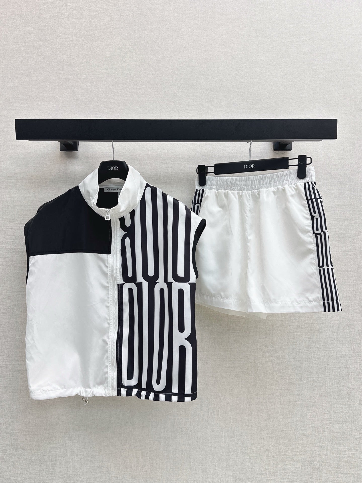 25ss miss sleeveless set