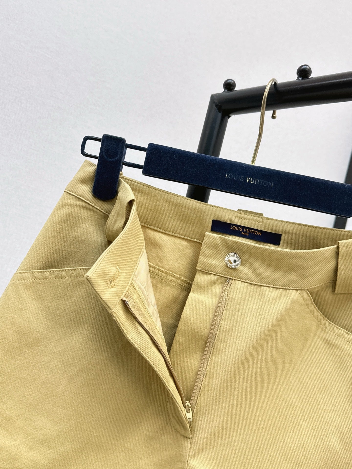 25ss short