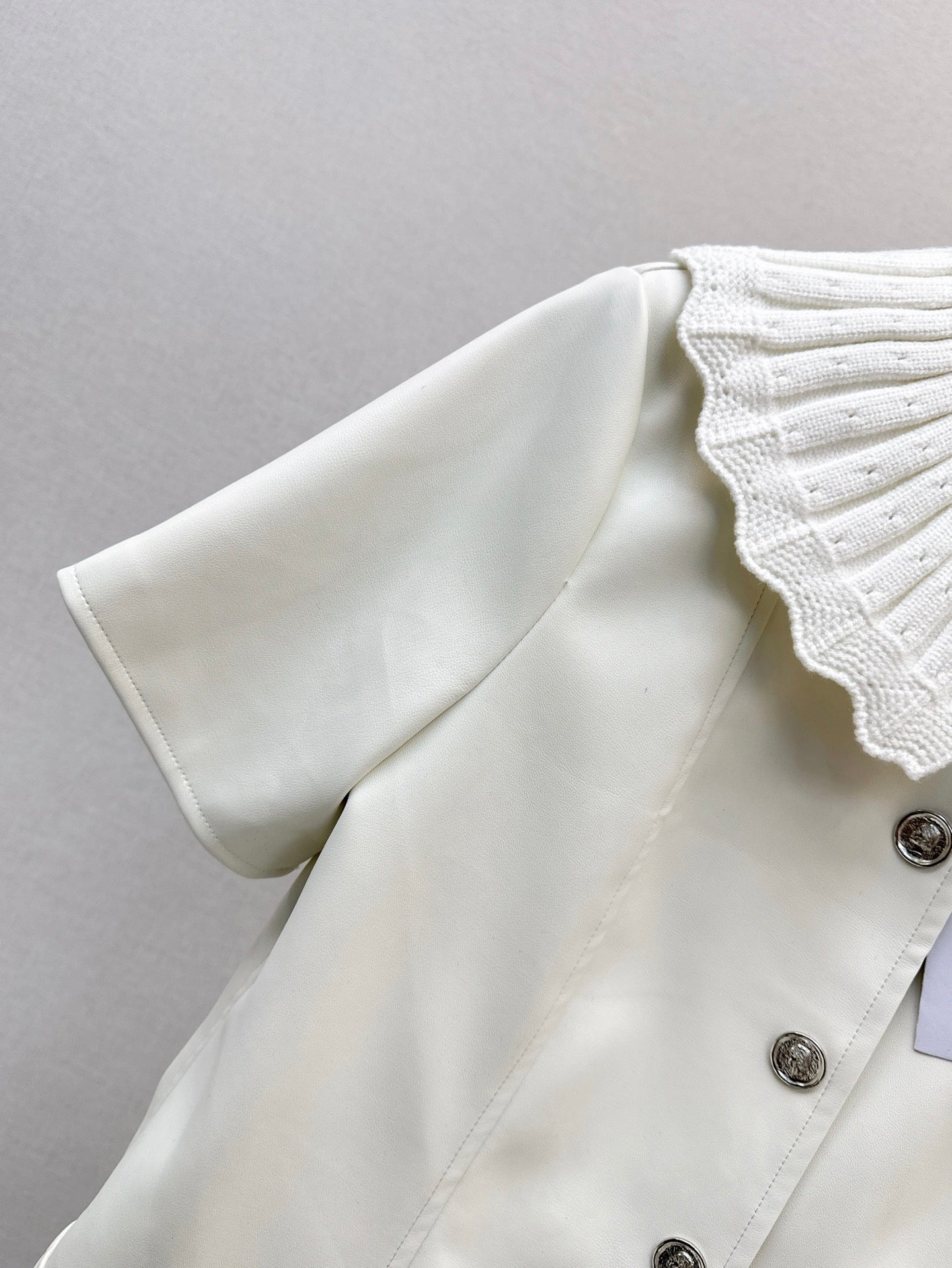 25ss ruffle jacket
