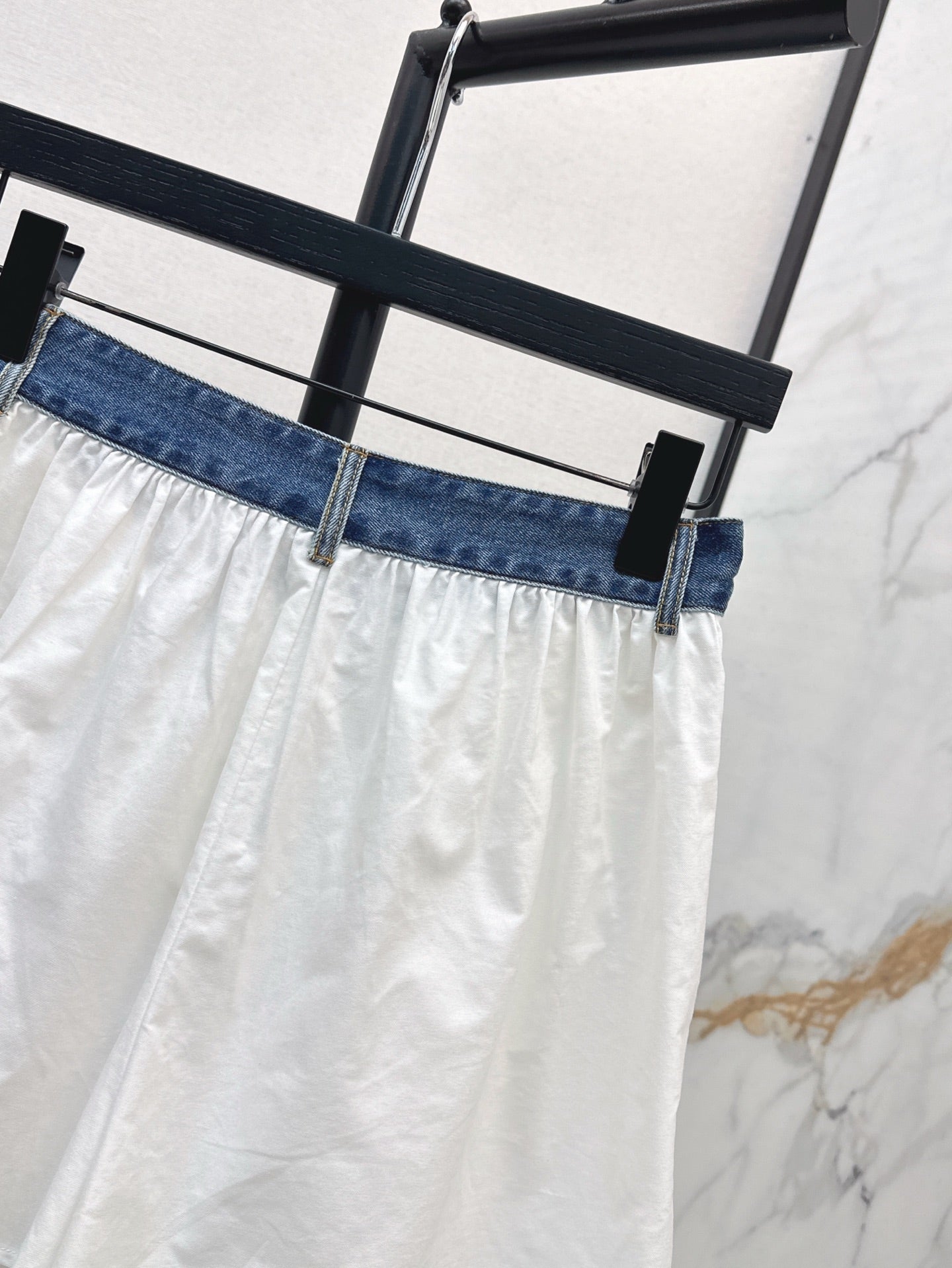 25ss embroidered skirt