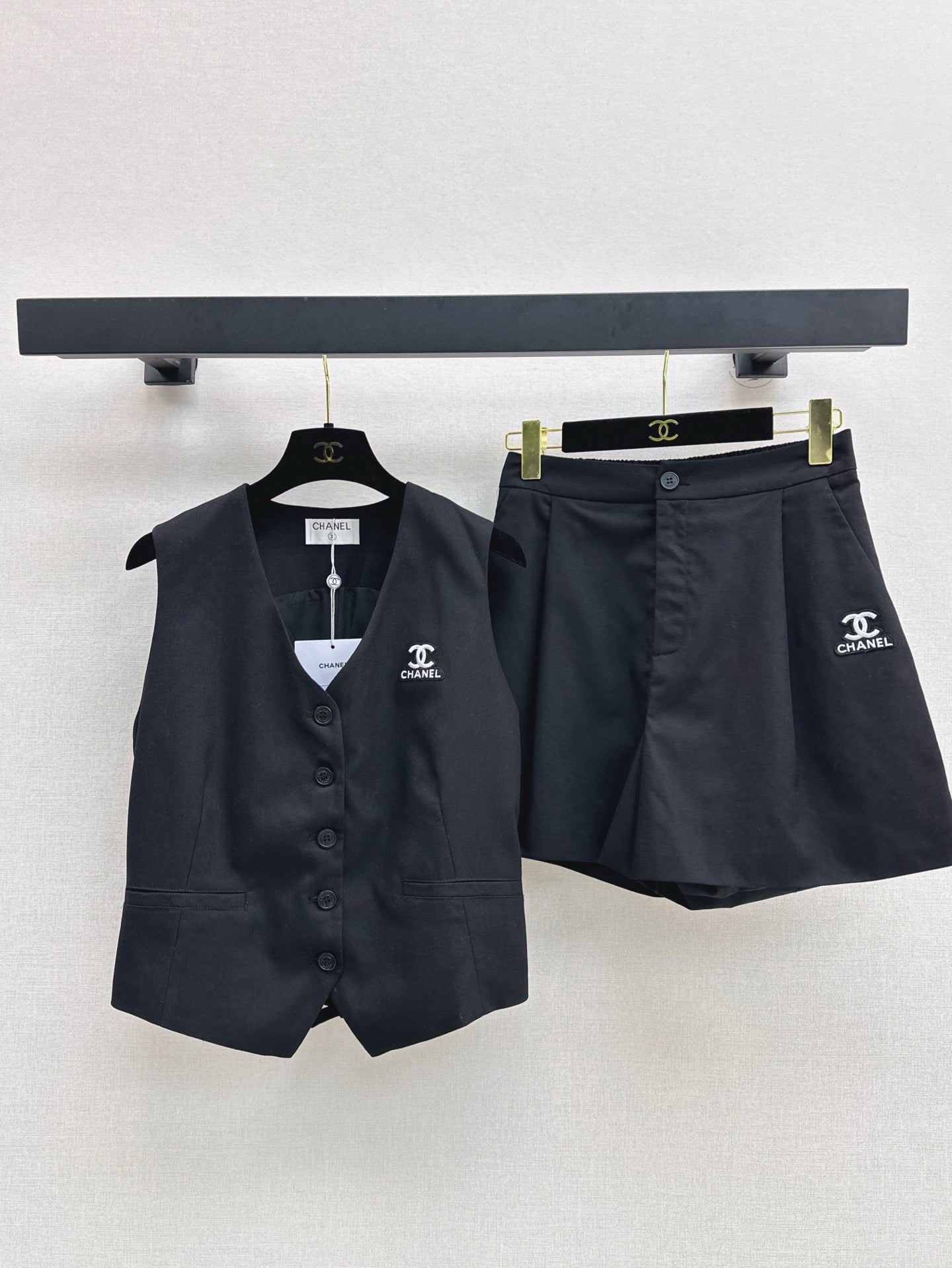 25ss vest short set