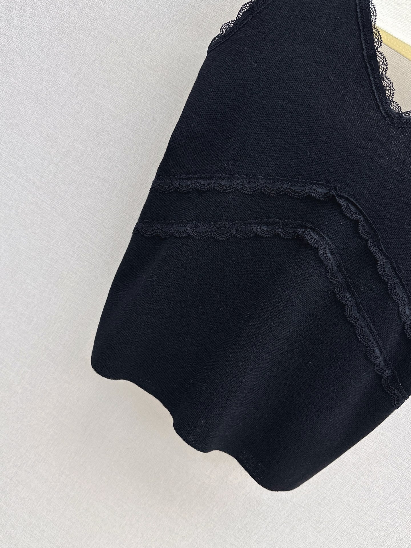 25ss lace camisole