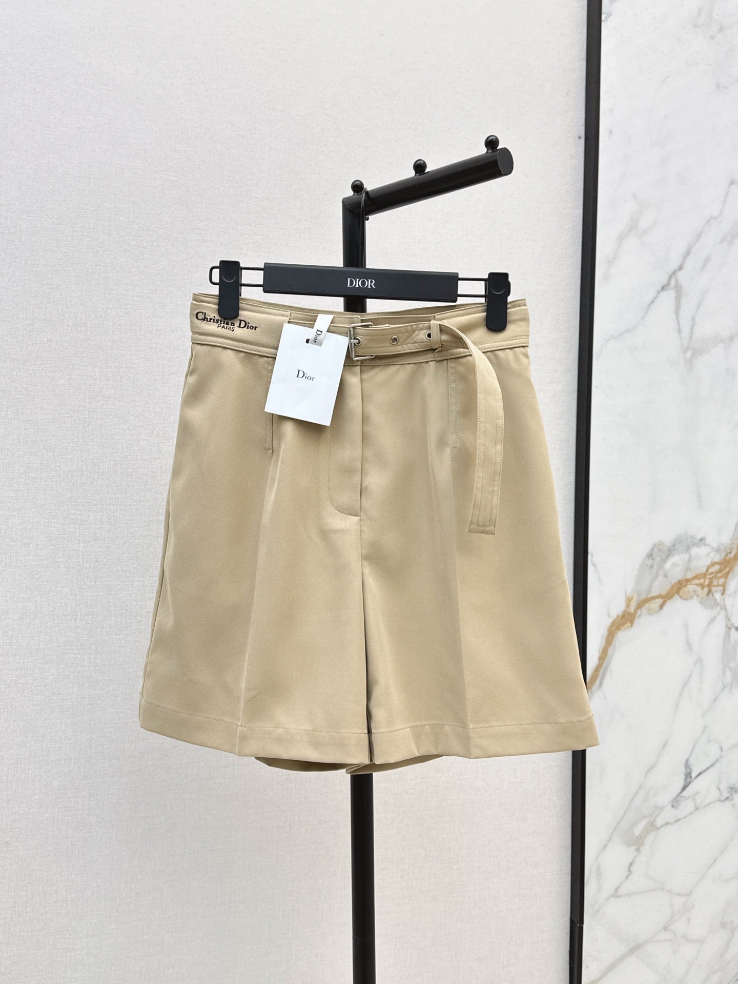 25ss short