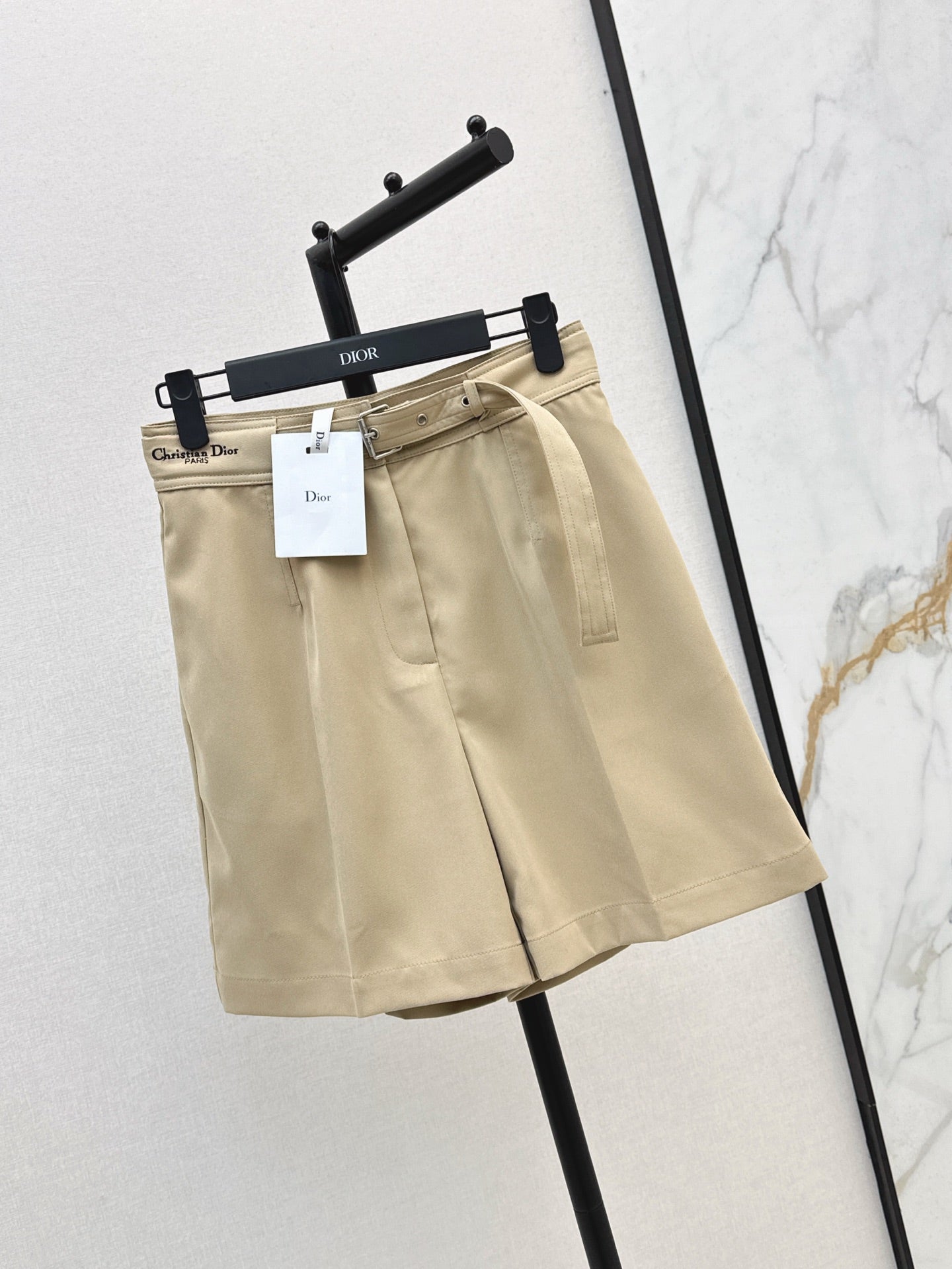 25ss short