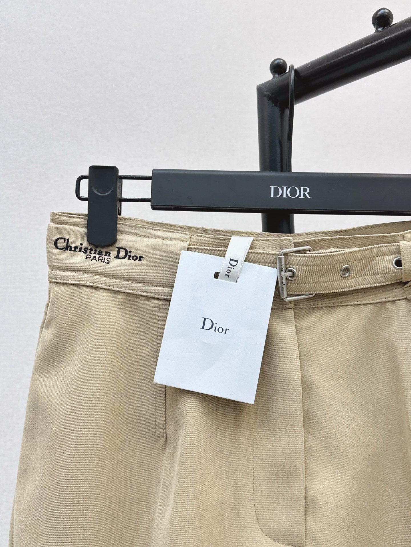25ss short