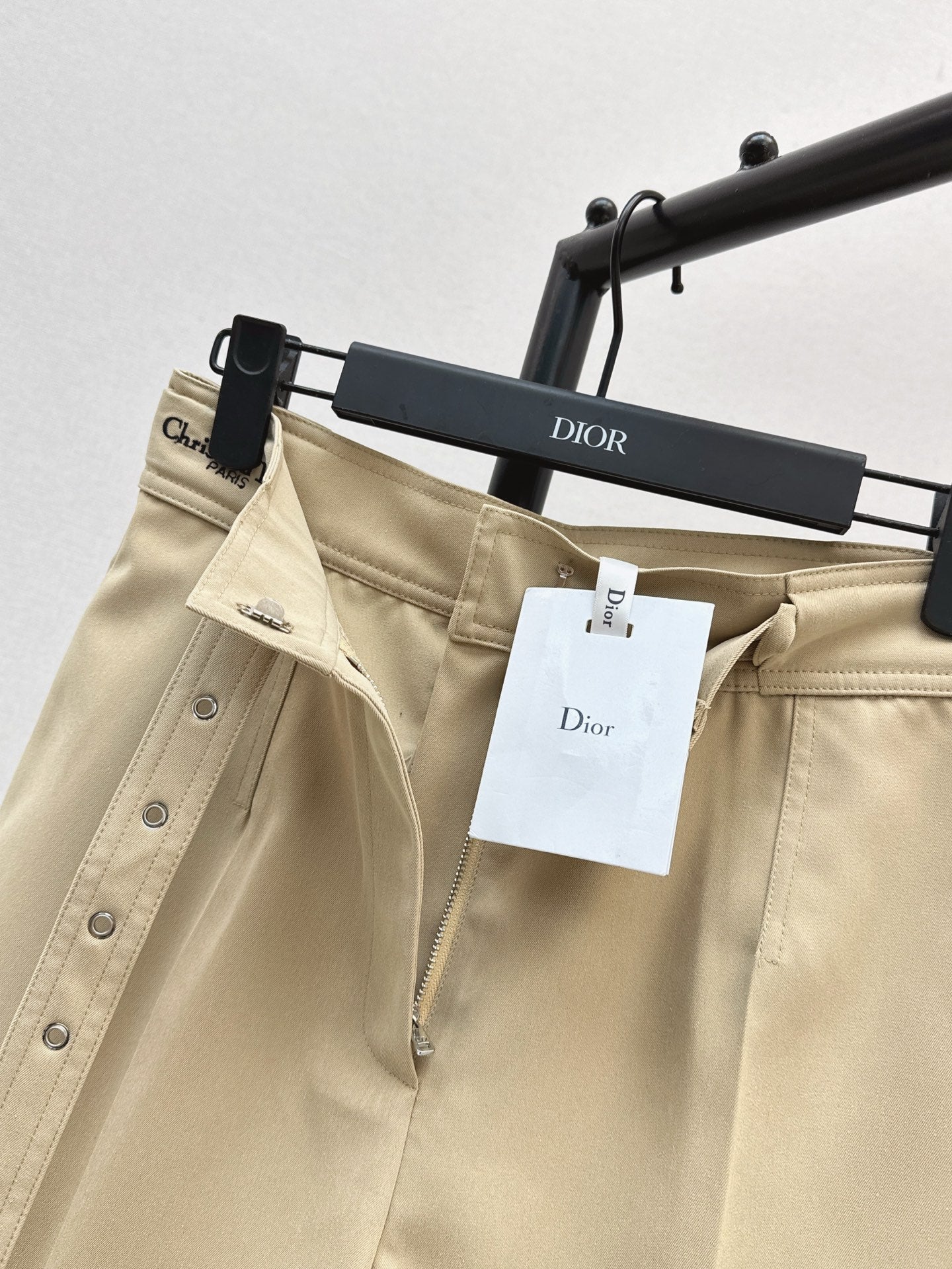 25ss short