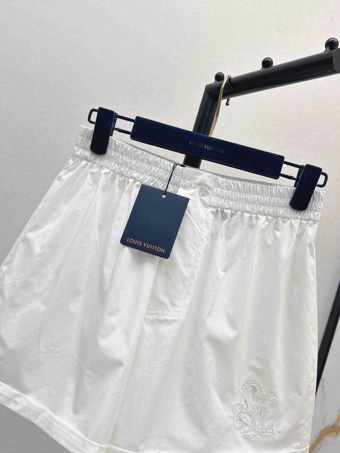 25ss embroidered short