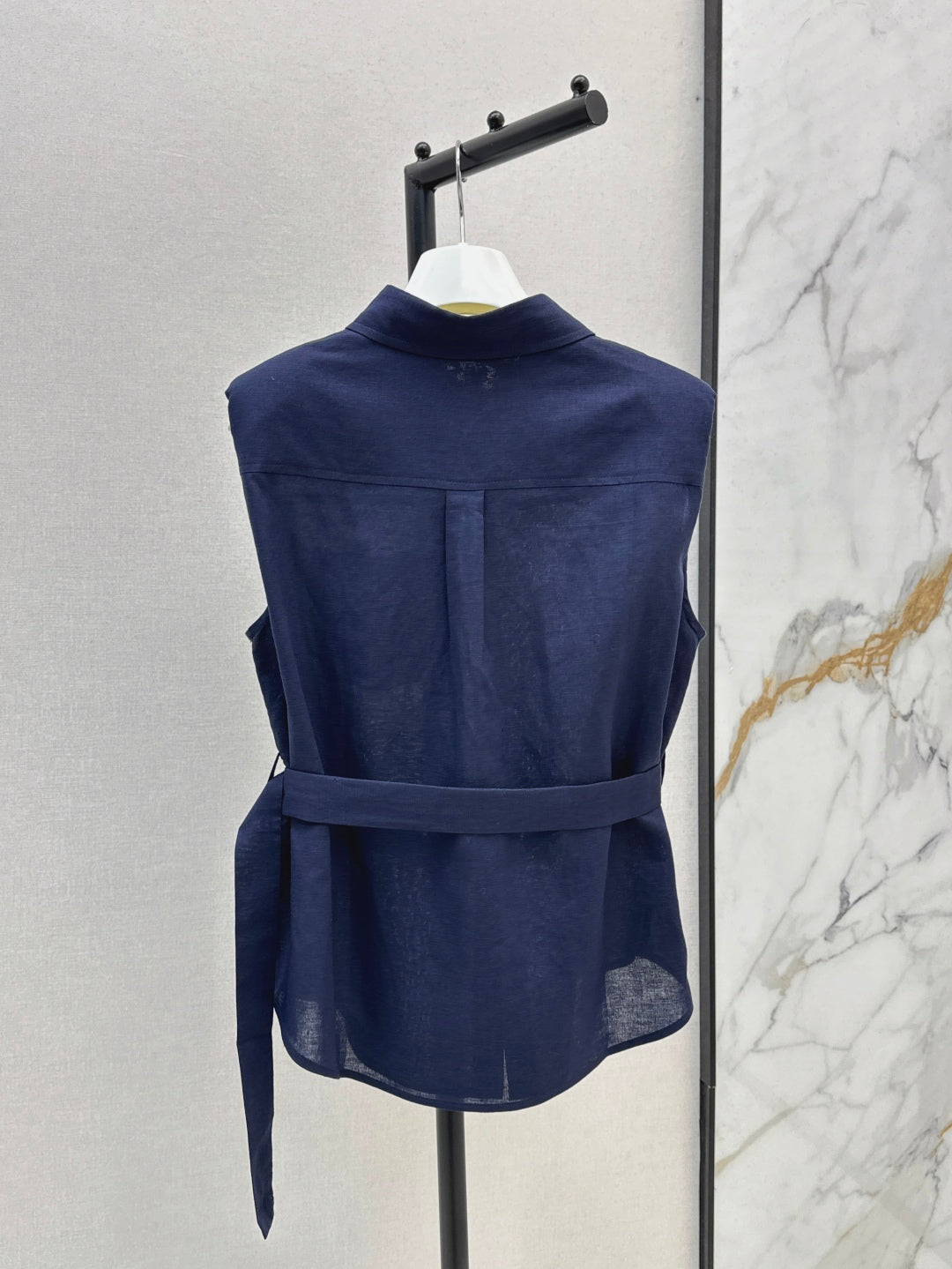 25ss sleeveless shirt