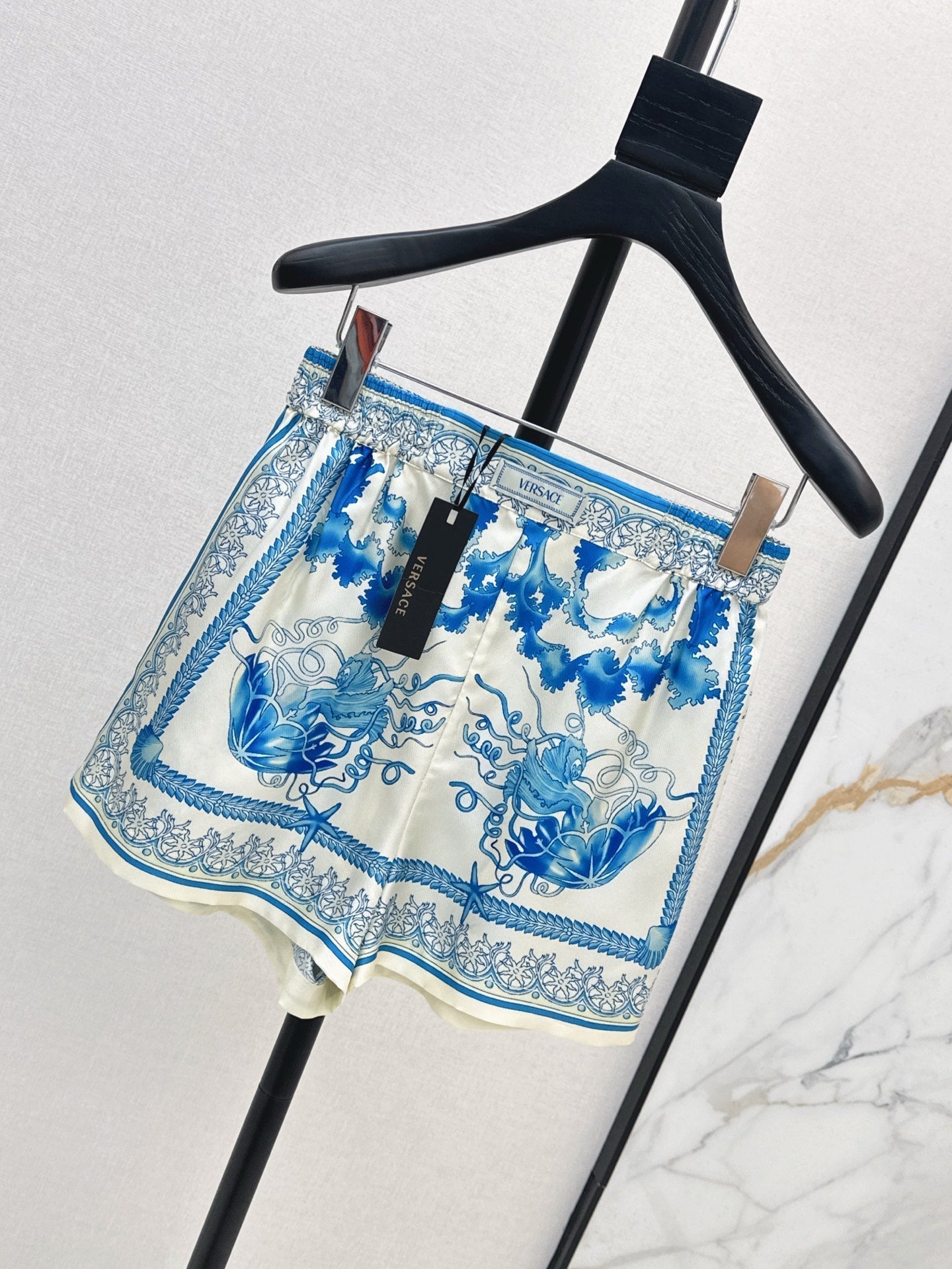 25ss silk short