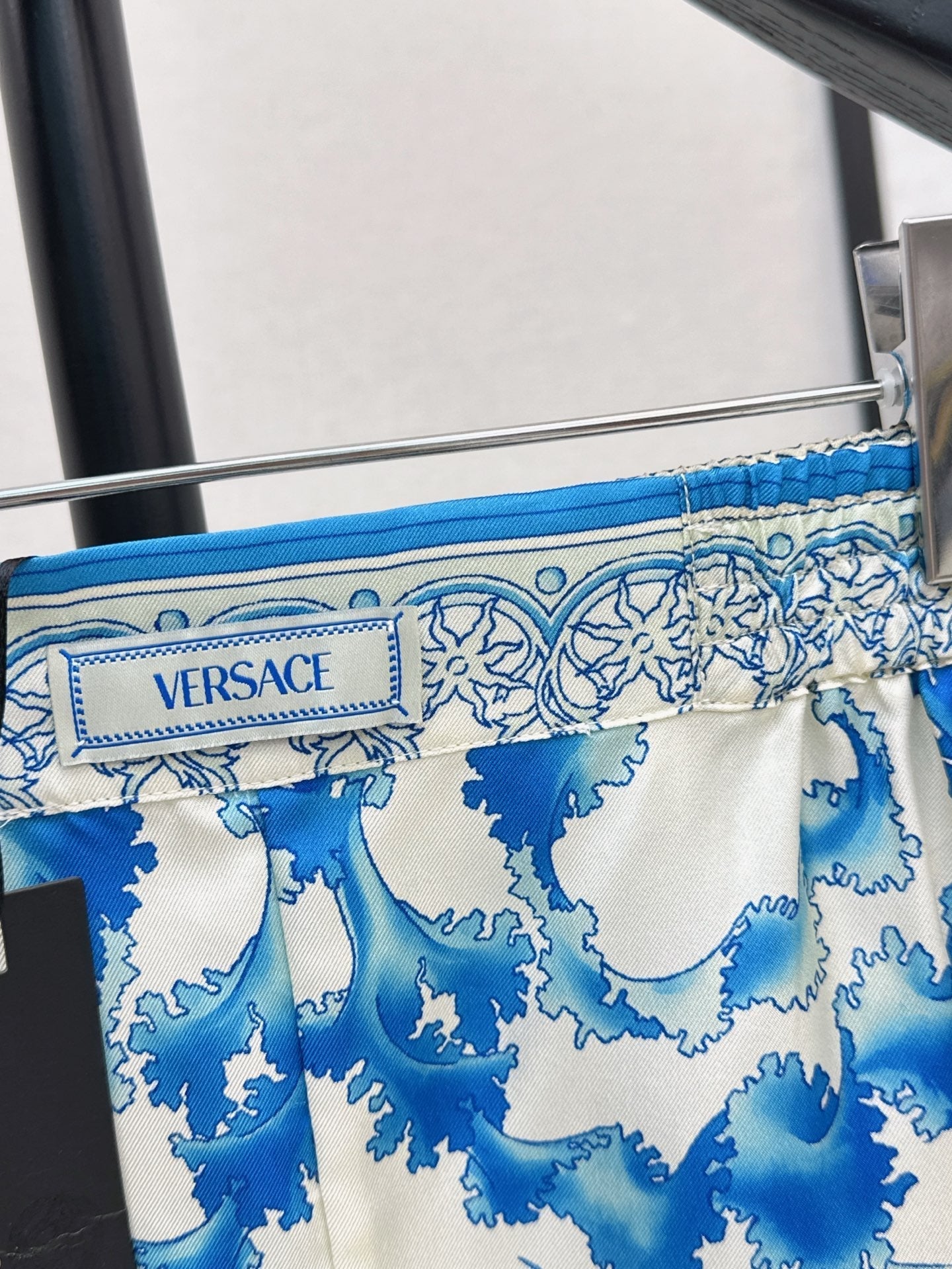 25ss silk short