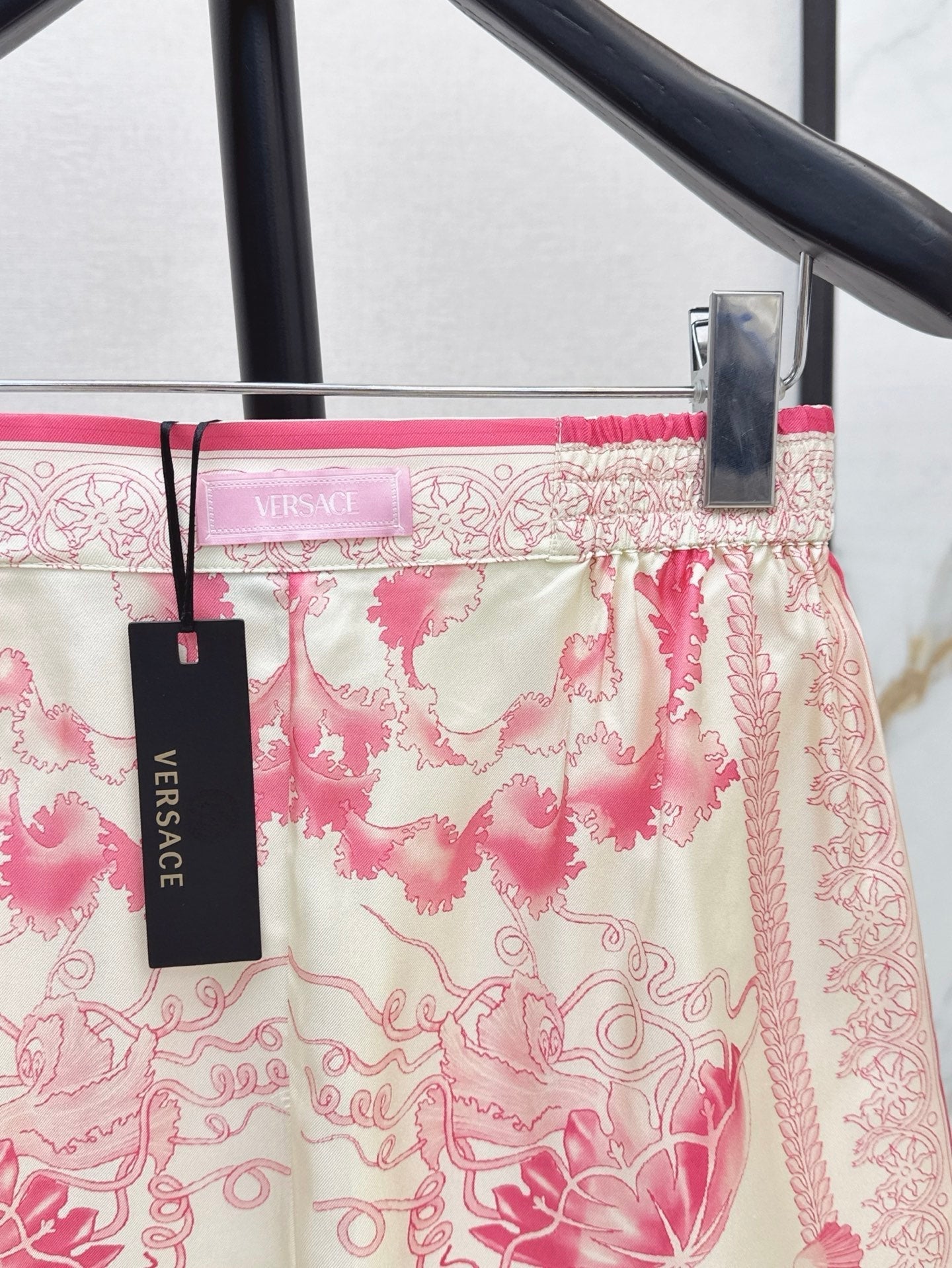 25ss silk short