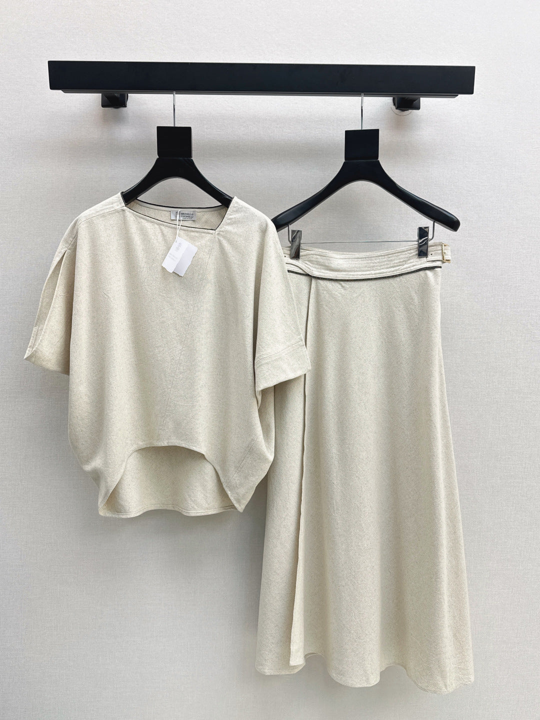25ss Linen suit