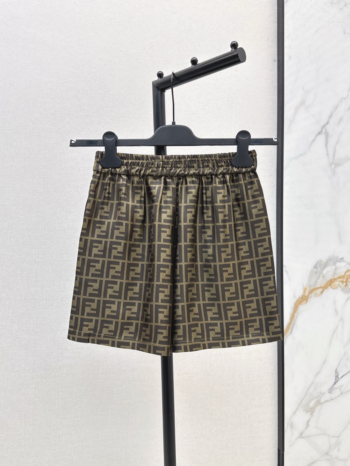 25ss silk short
