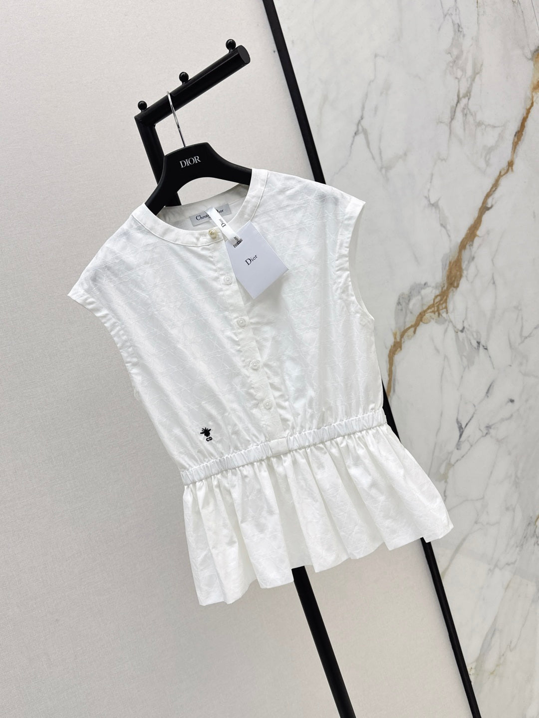 25ss sleeveless shirt