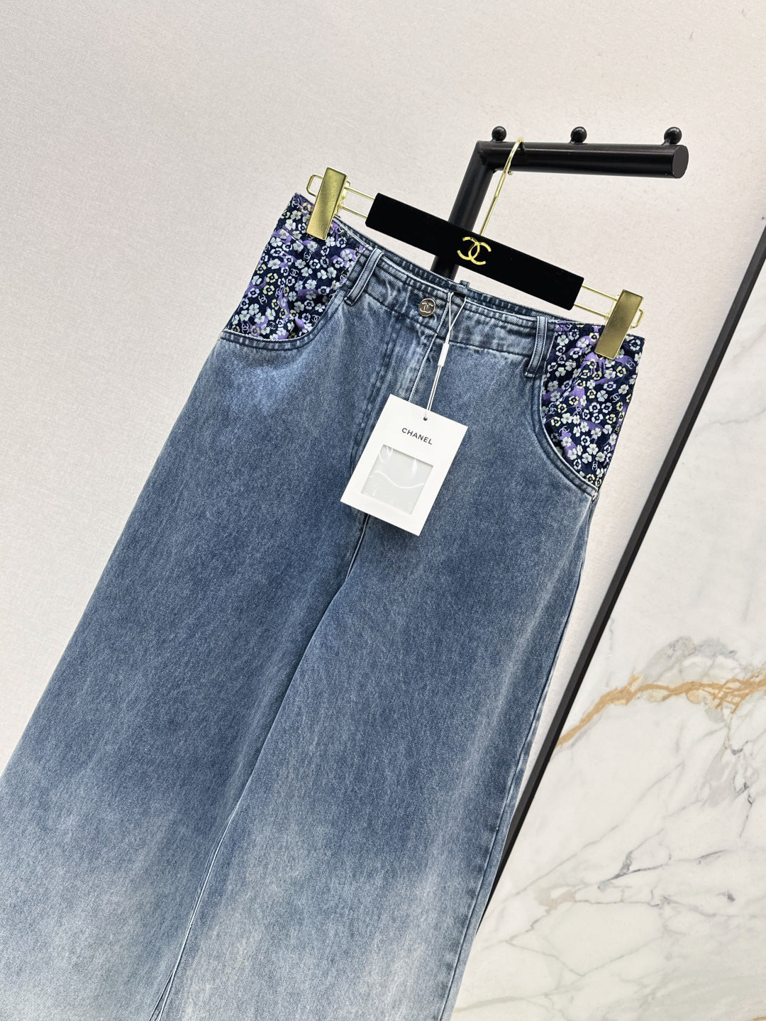 25ss flared jeans