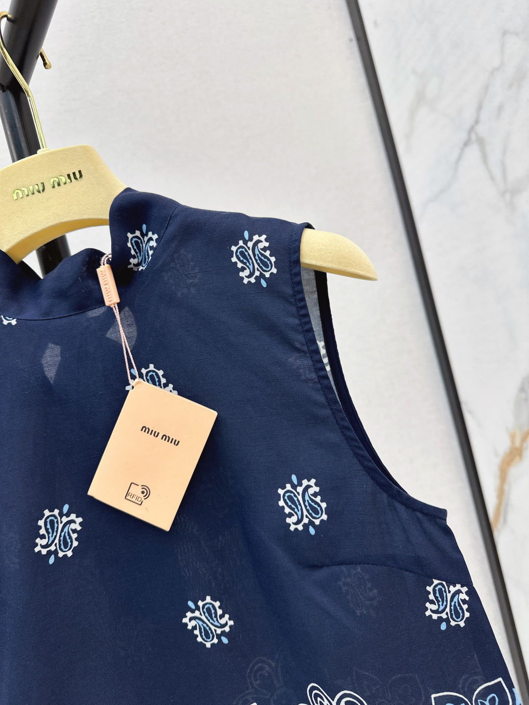 25ss linen vest