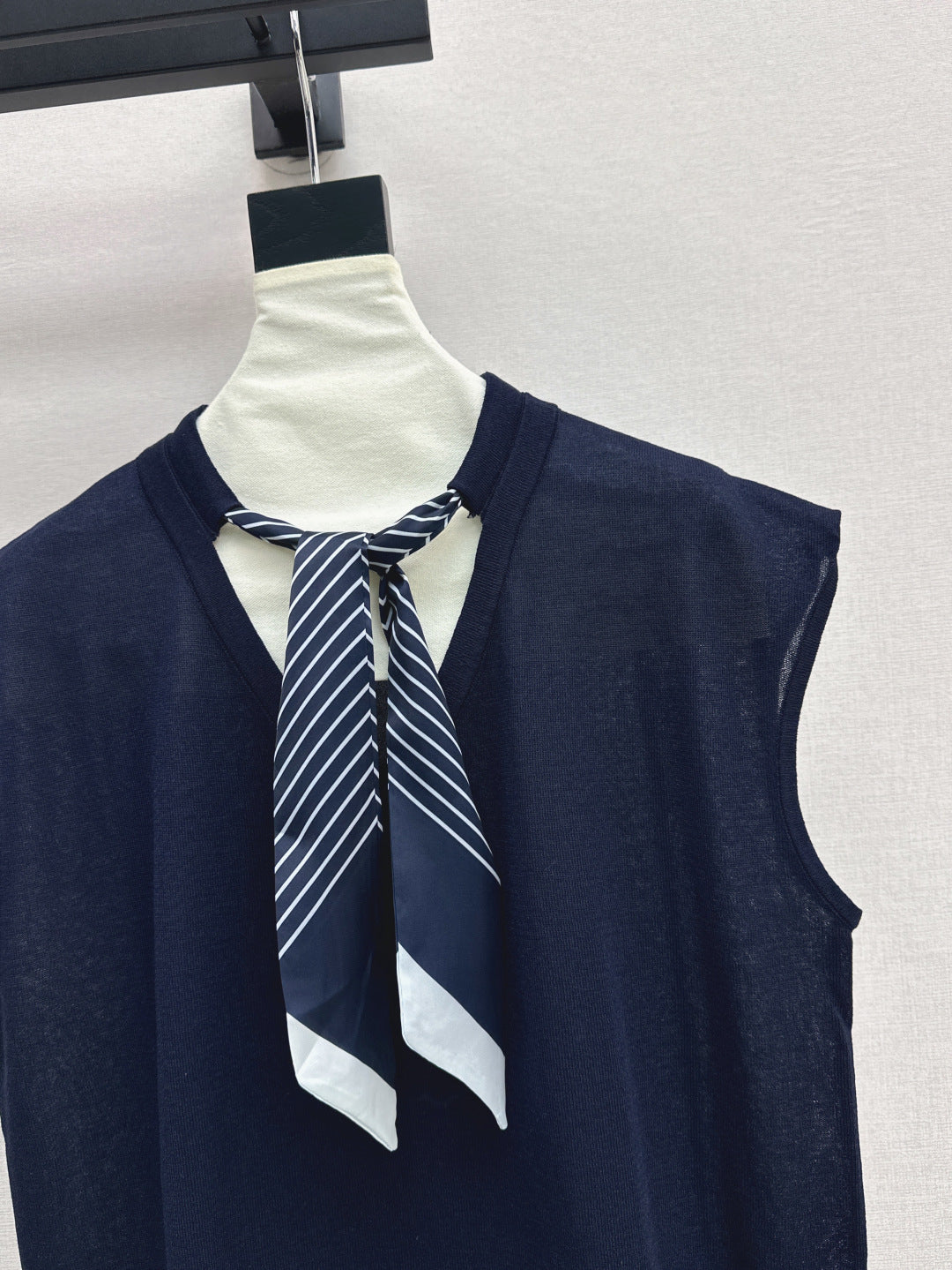 25ss knit vest