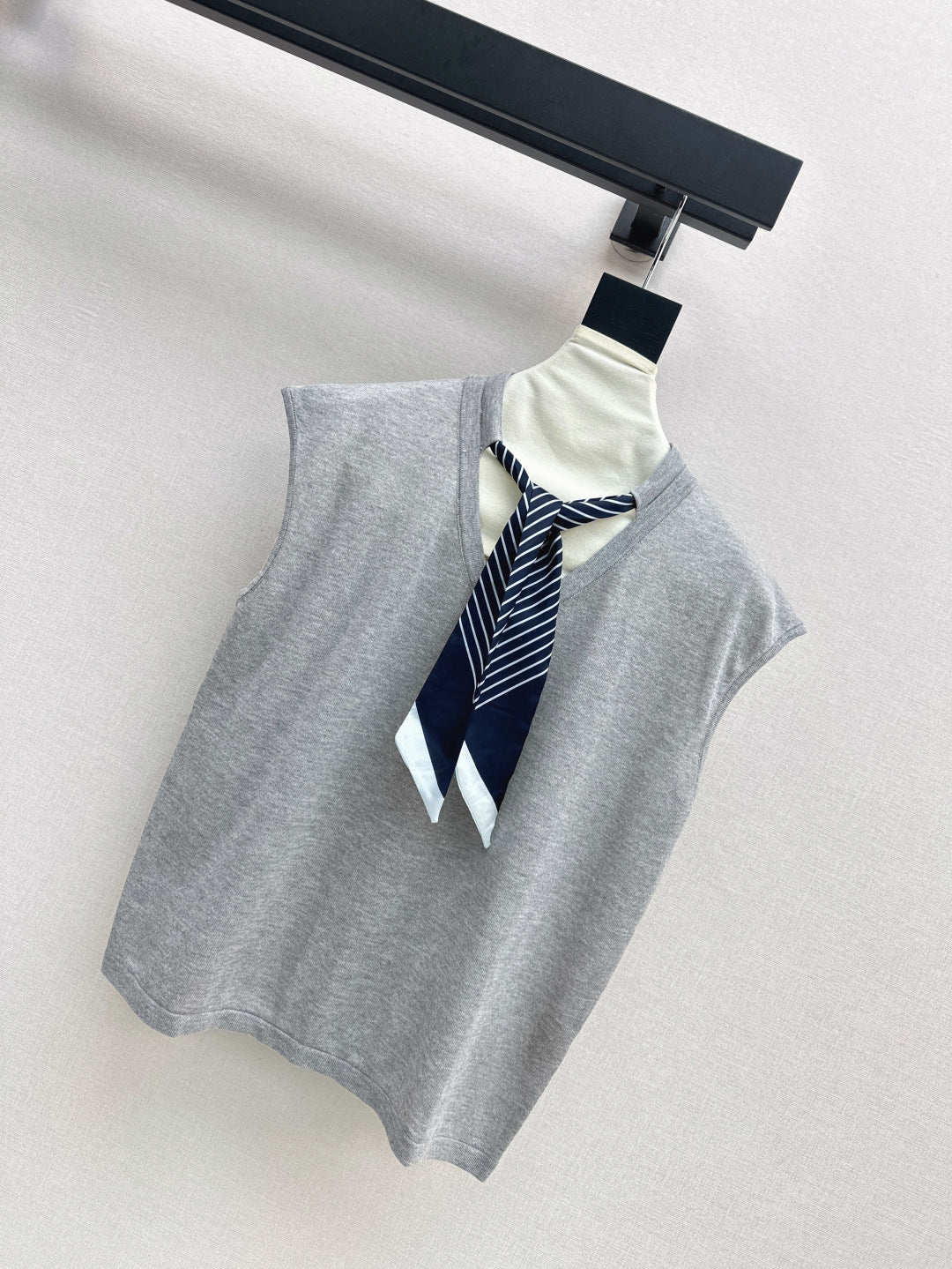 25ss knit vest