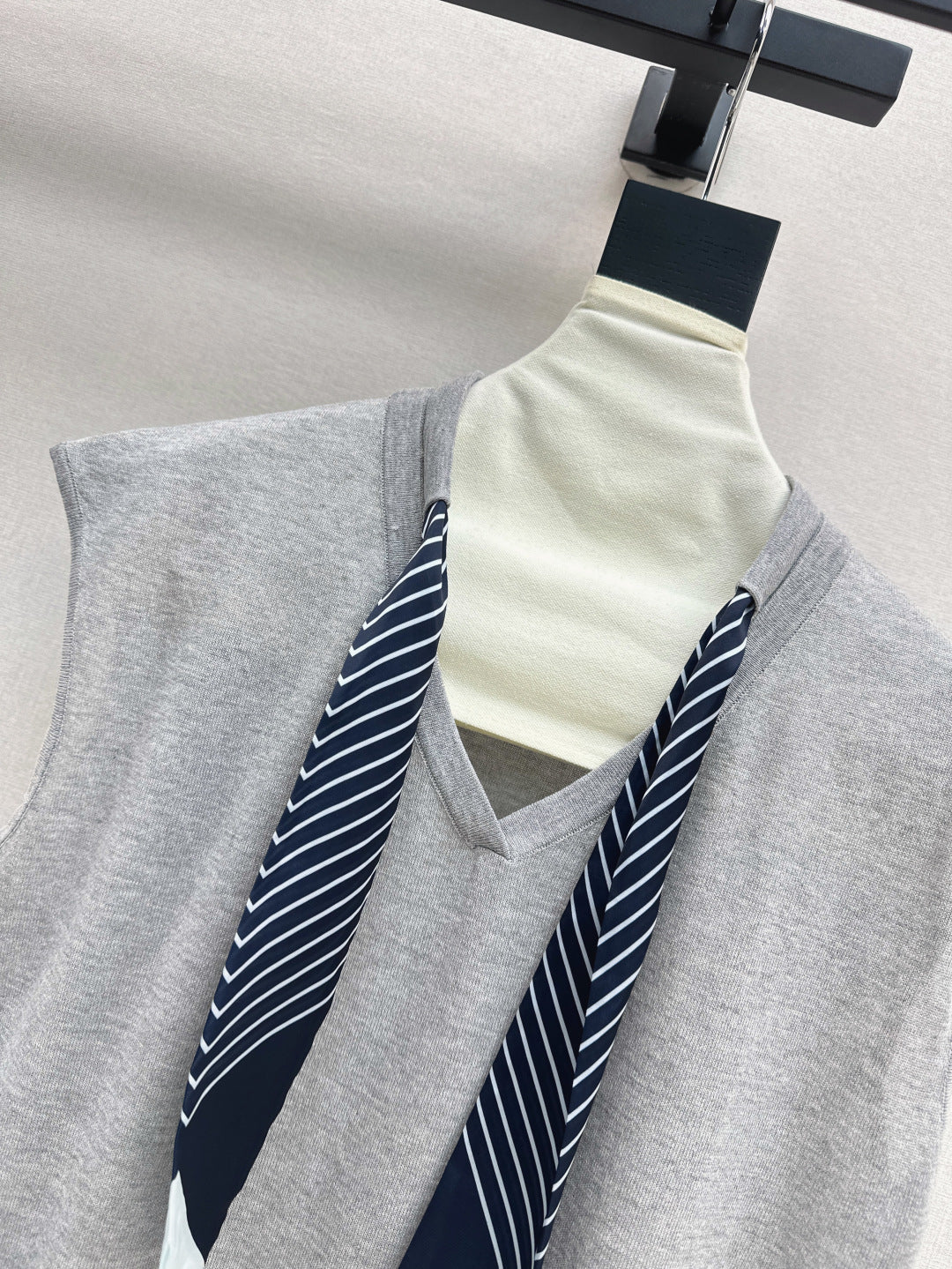25ss knit vest