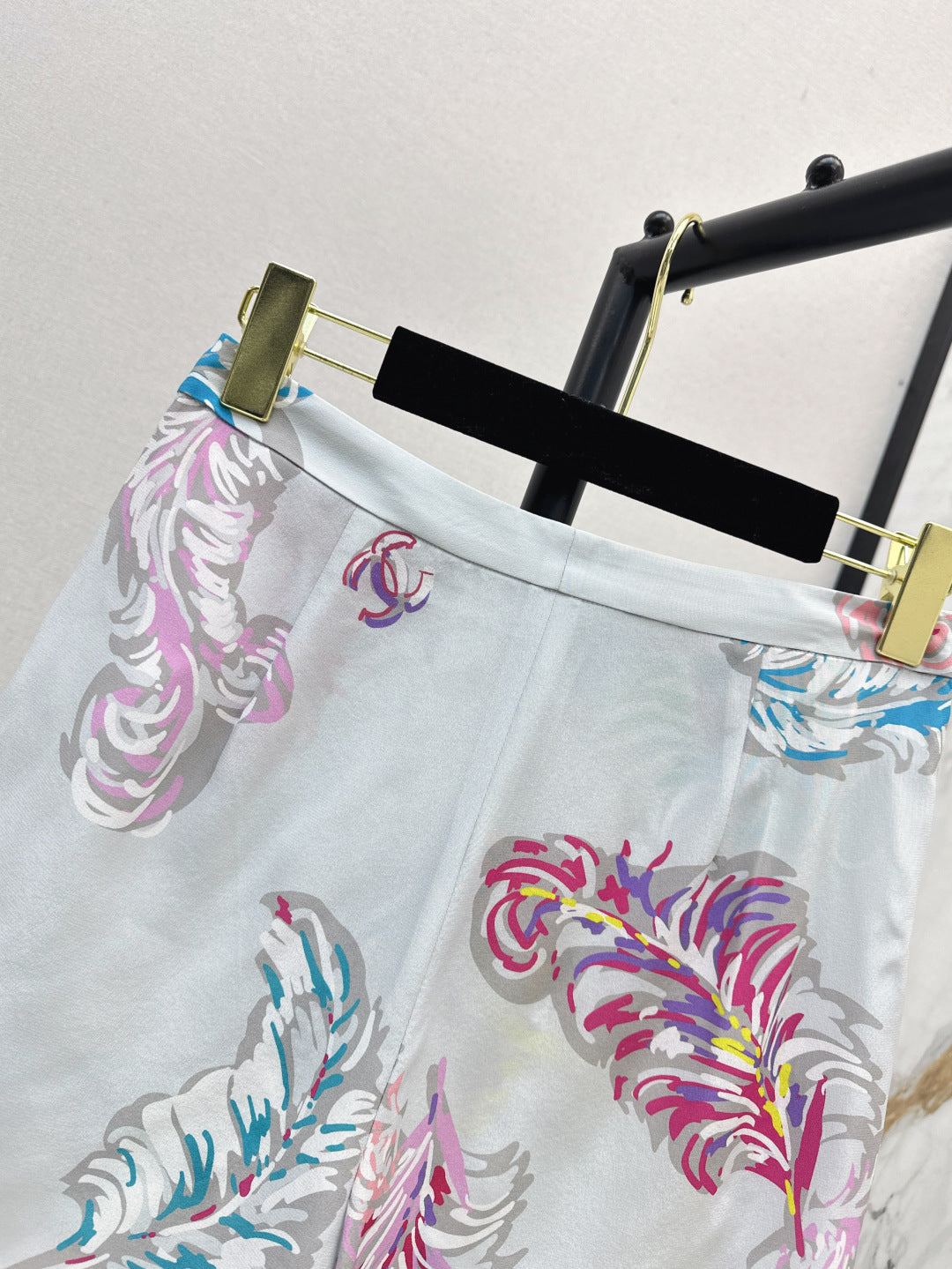 25ss silk short