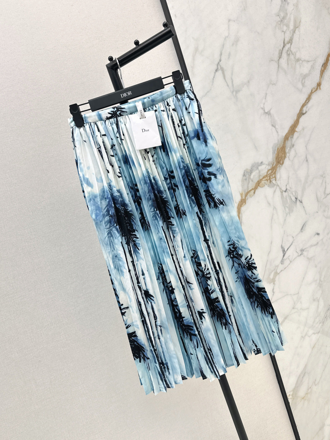 25ss pleated skirt