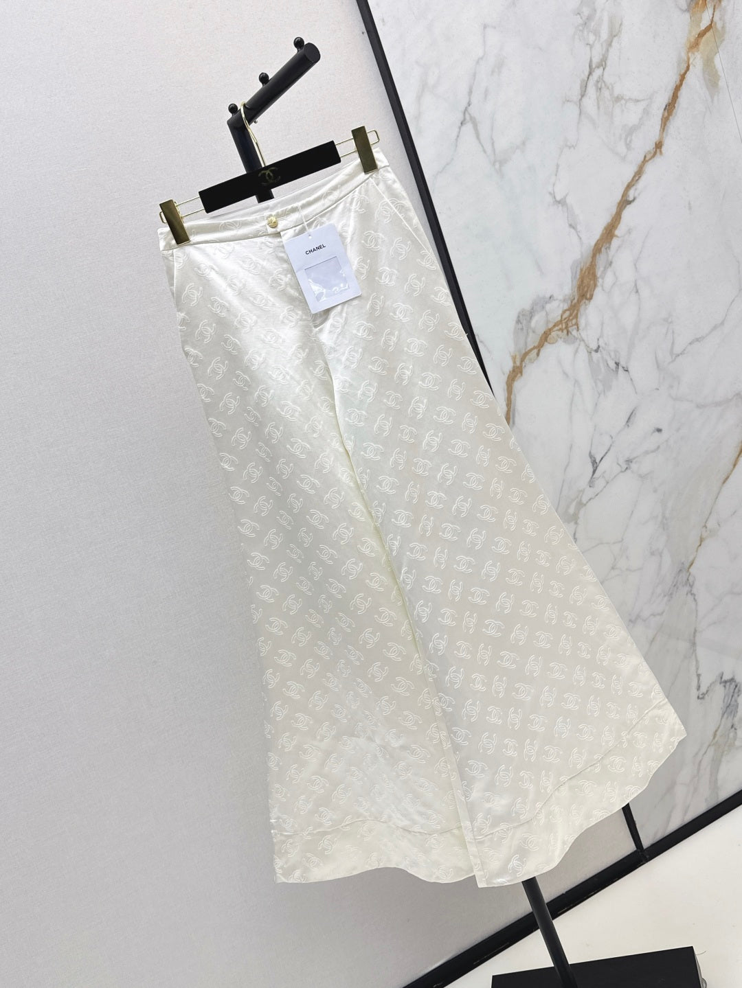 25fw silk bell bottom