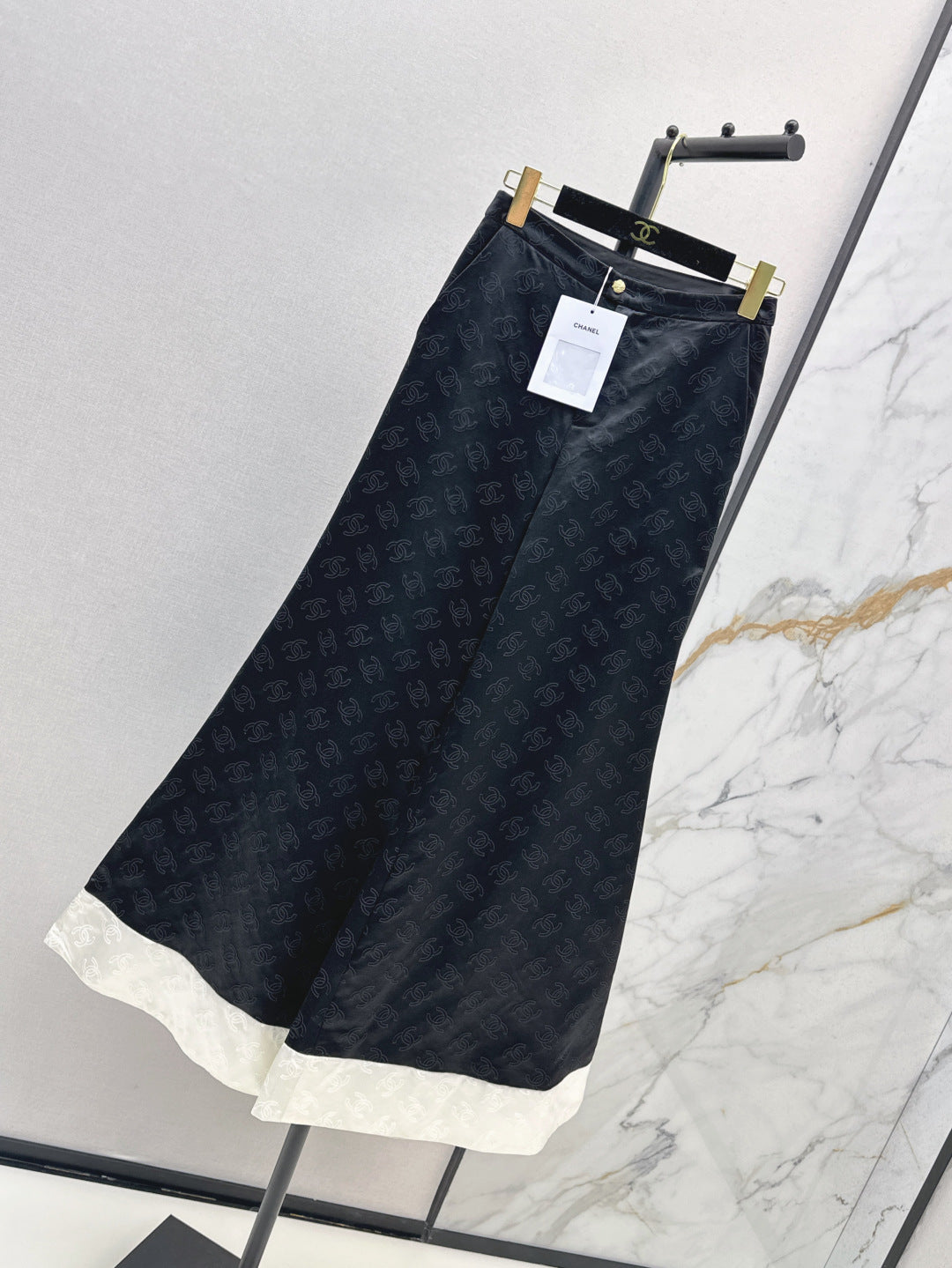 25fw silk bell bottom