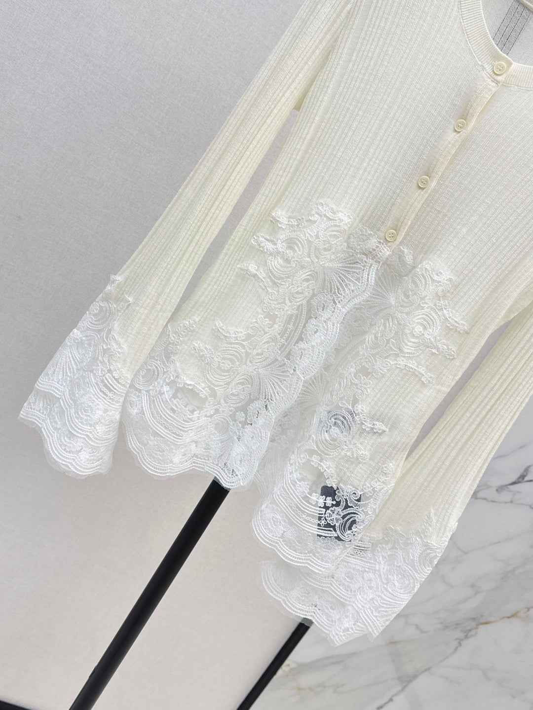 25fw lace cardigan