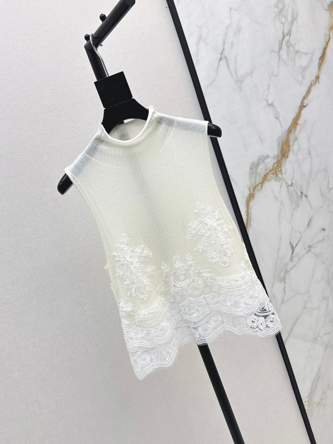 25fw lace knit vest