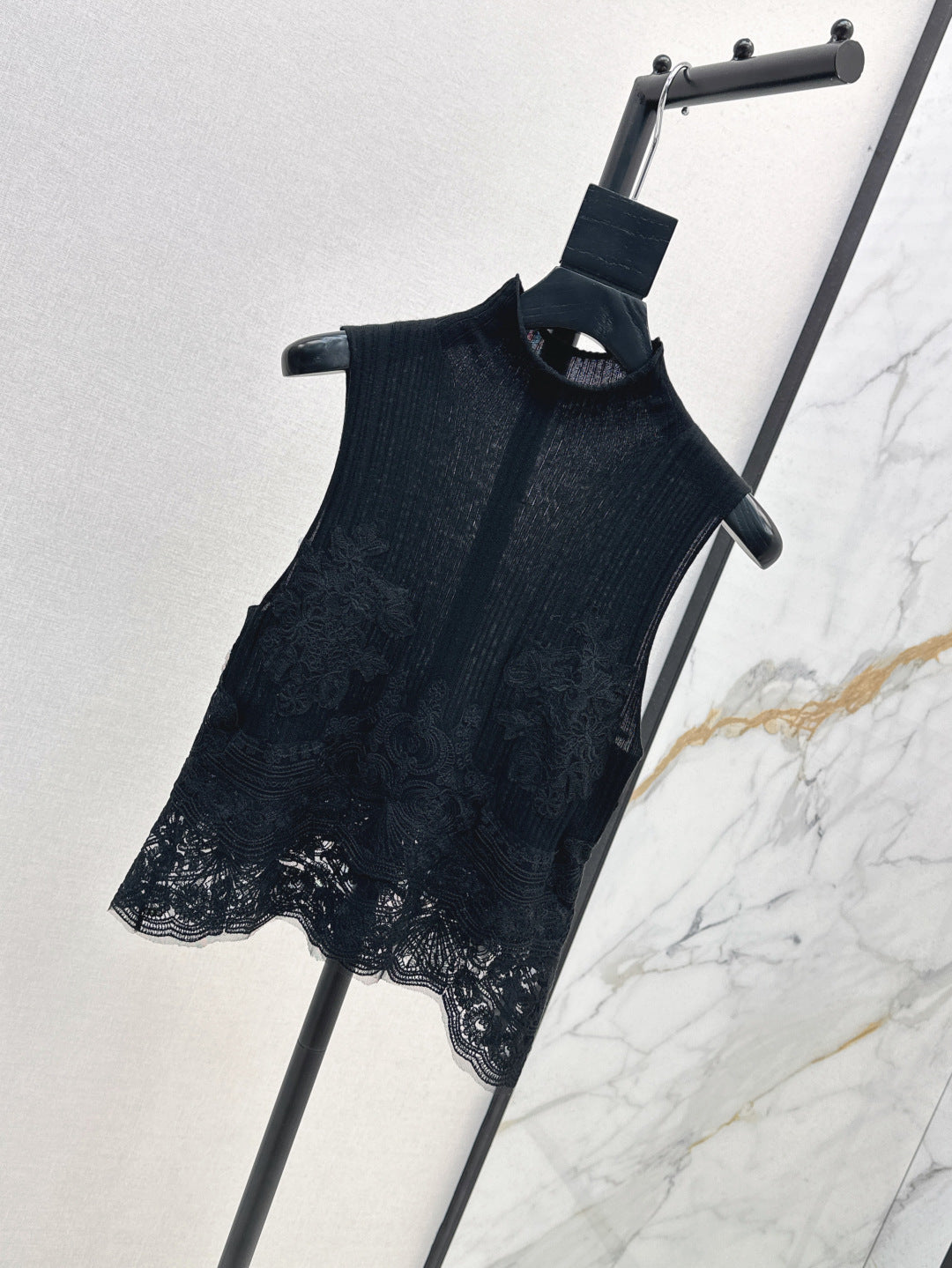 25fw lace knit vest