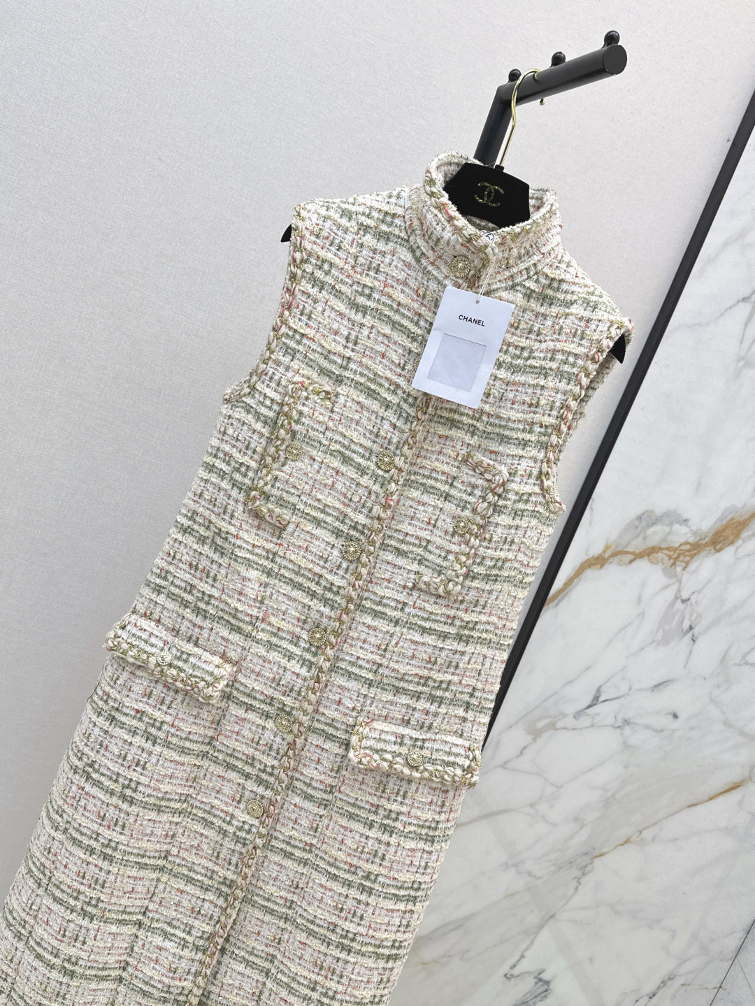 25fw sleeveless coat