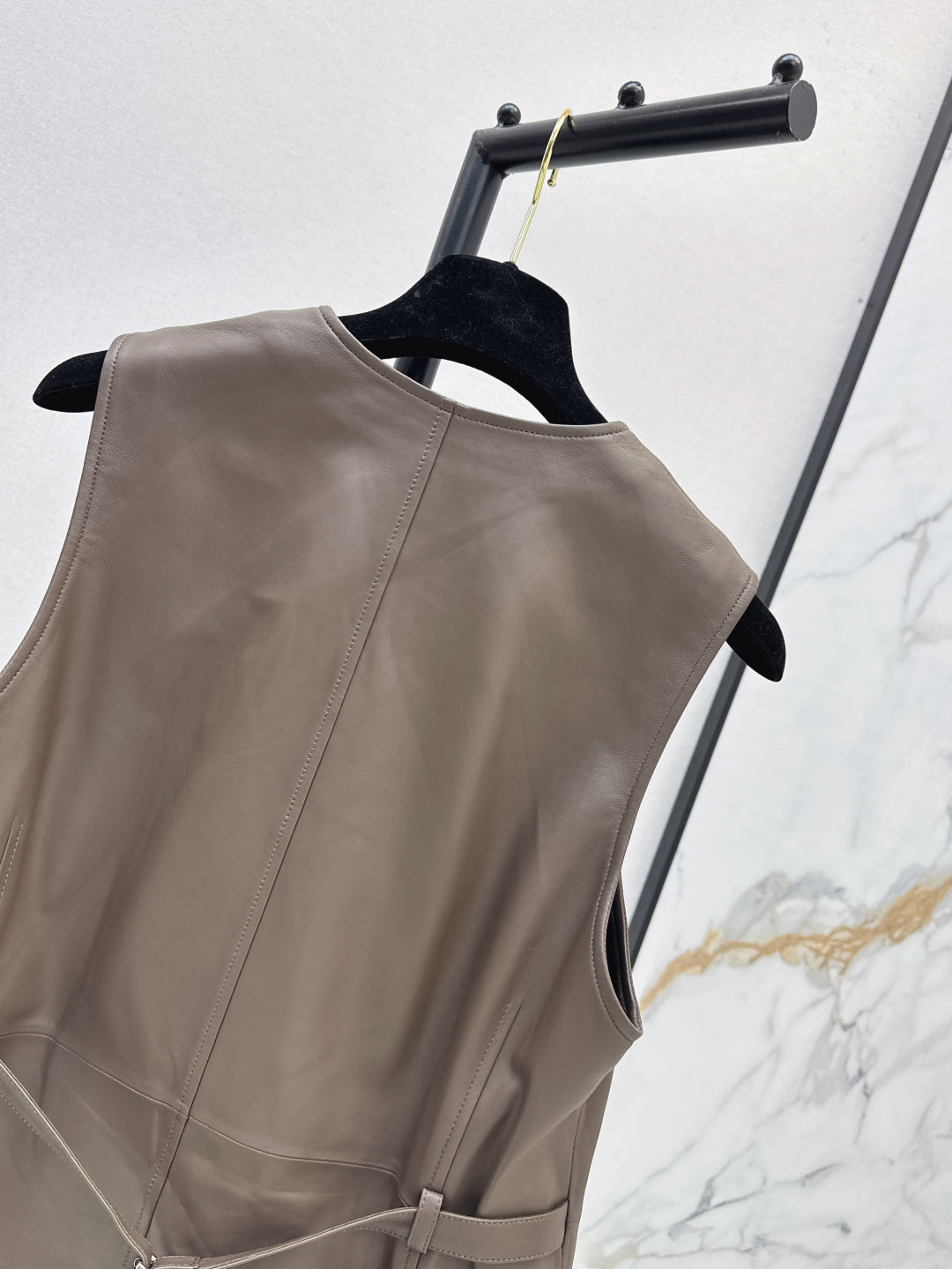 25ss leather vest