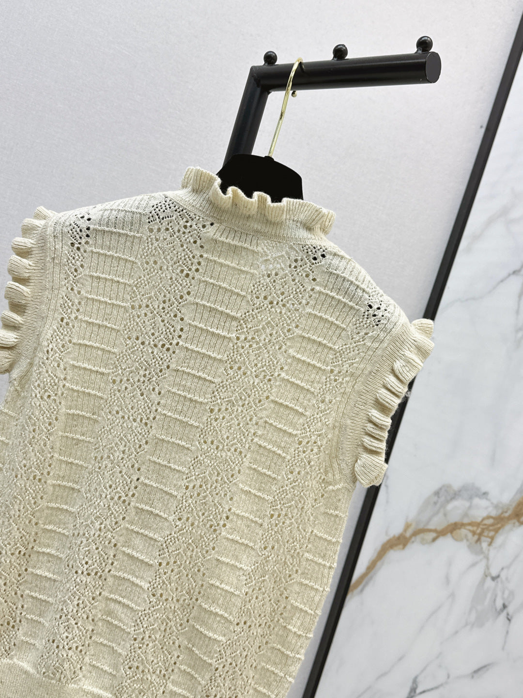 25fw knitted vest