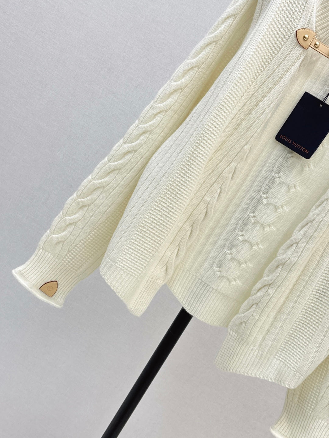25fw Cashmere cardigan