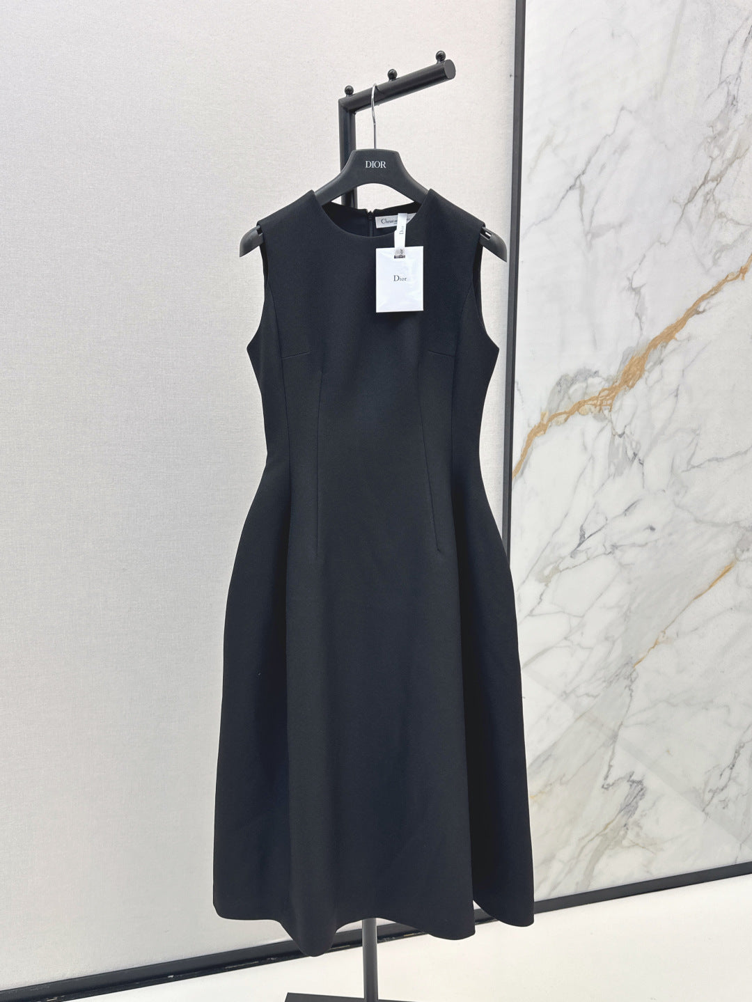 25fw sleeveless dress