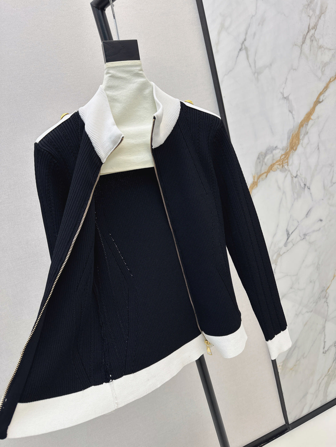 25fw knitted jacket