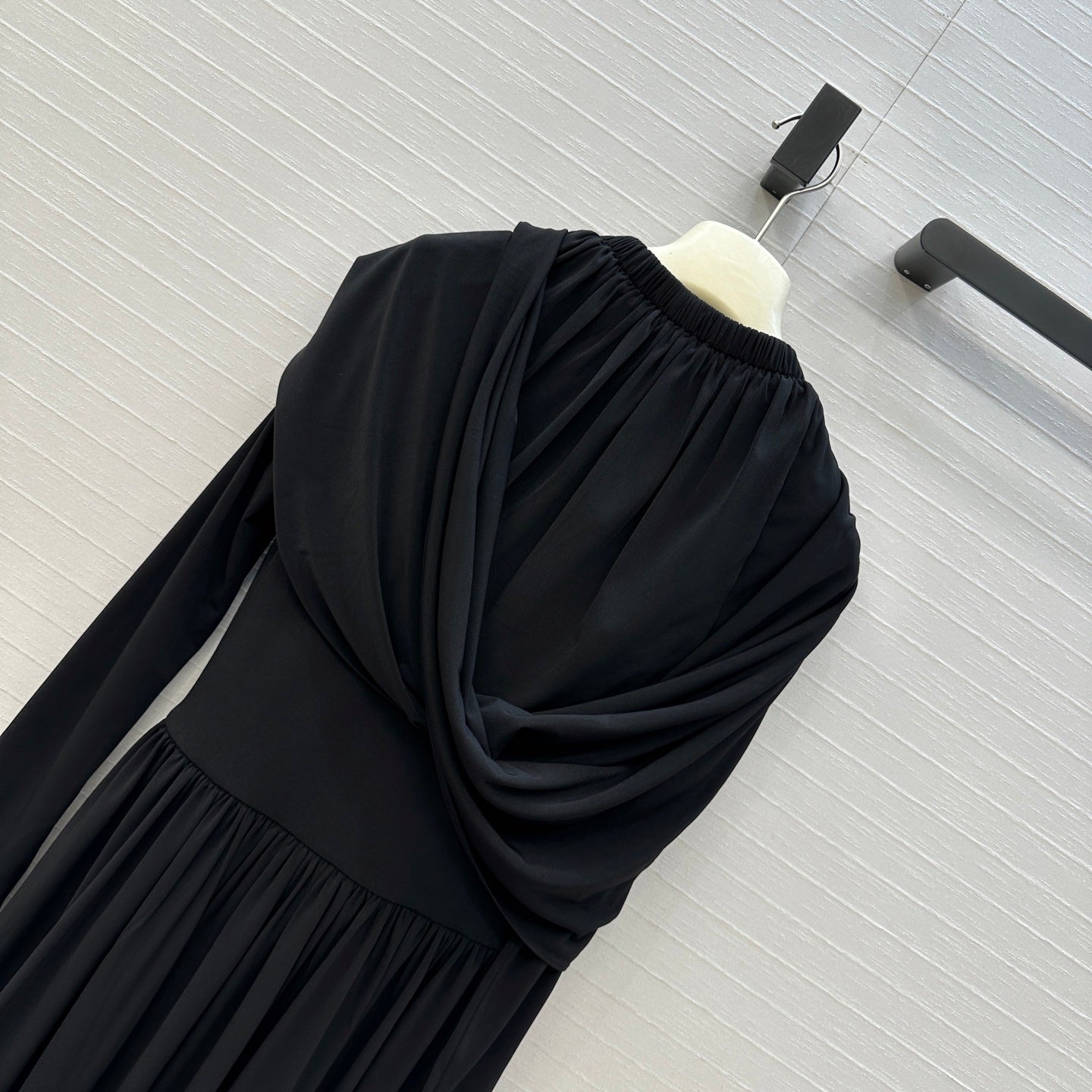 25fw pleated dress