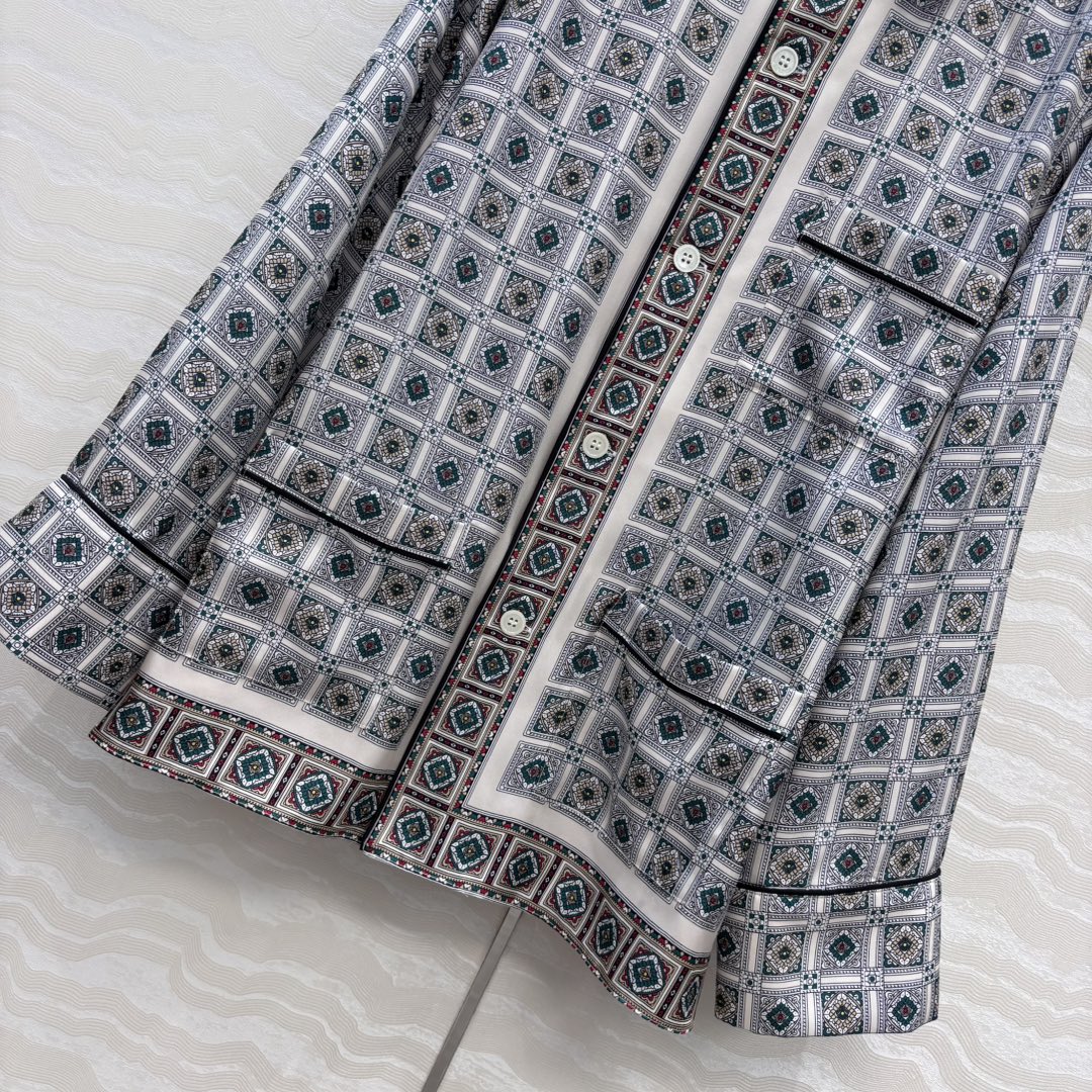 25fw buttons shirt