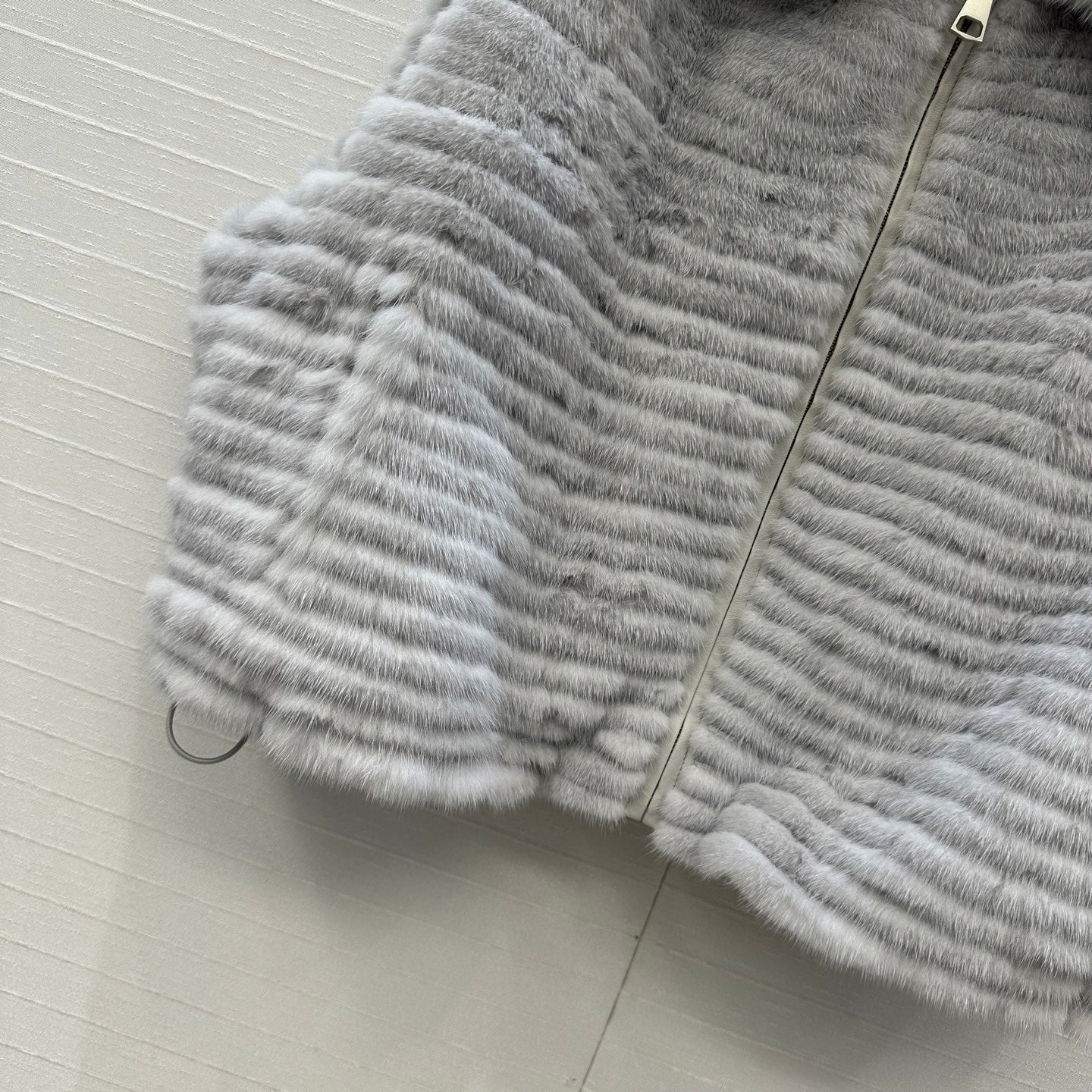 25fw fur vest