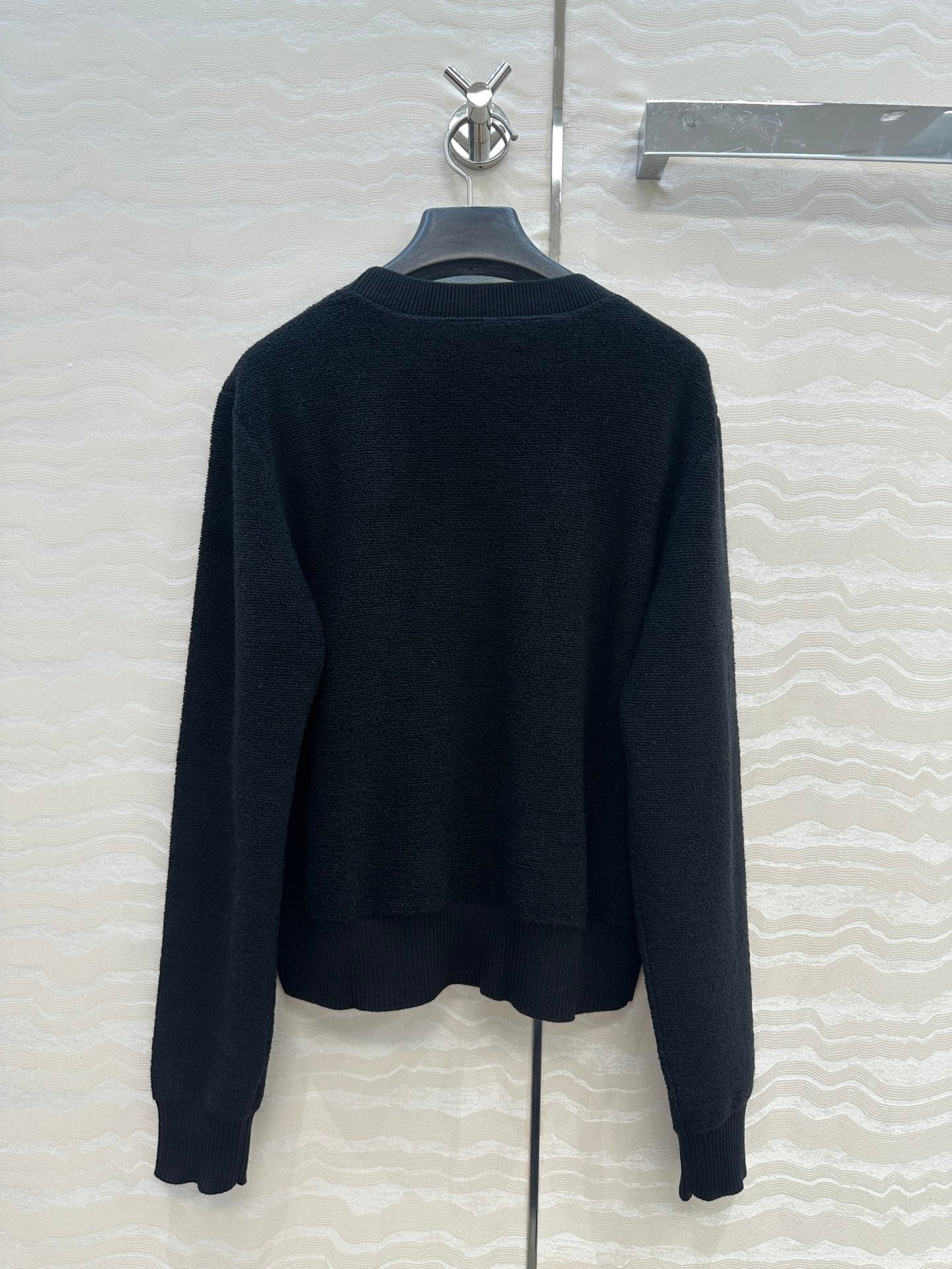 25fw embroidered sweater