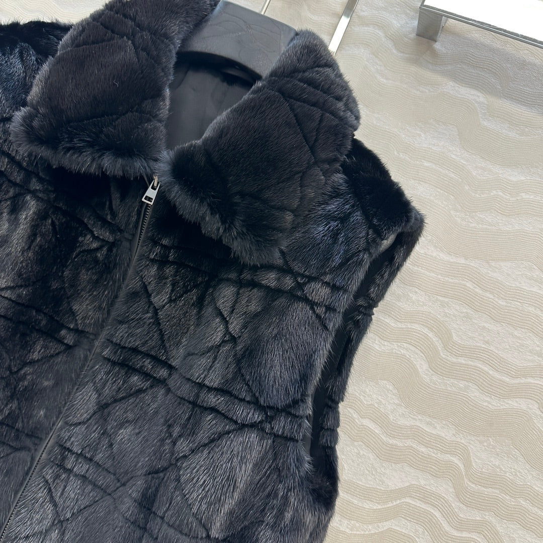 25fw sheepskin vest