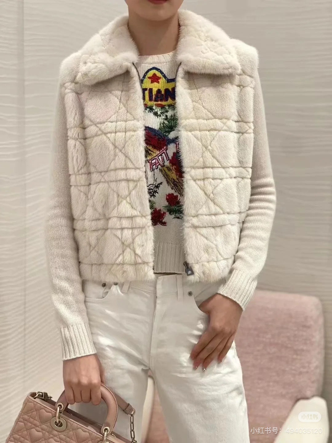 25fw sheepskin vest