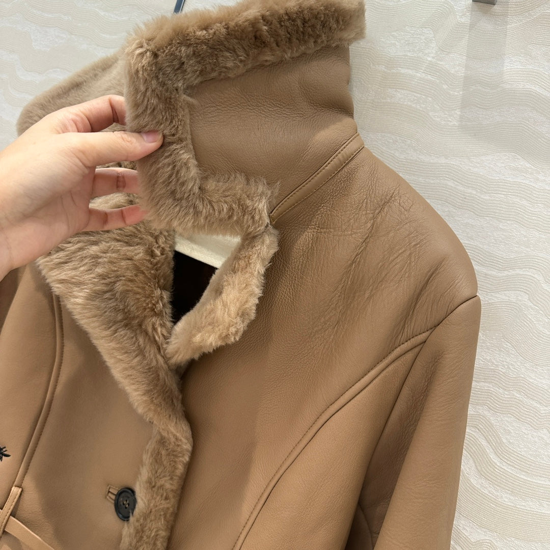 25fw embroidered coat