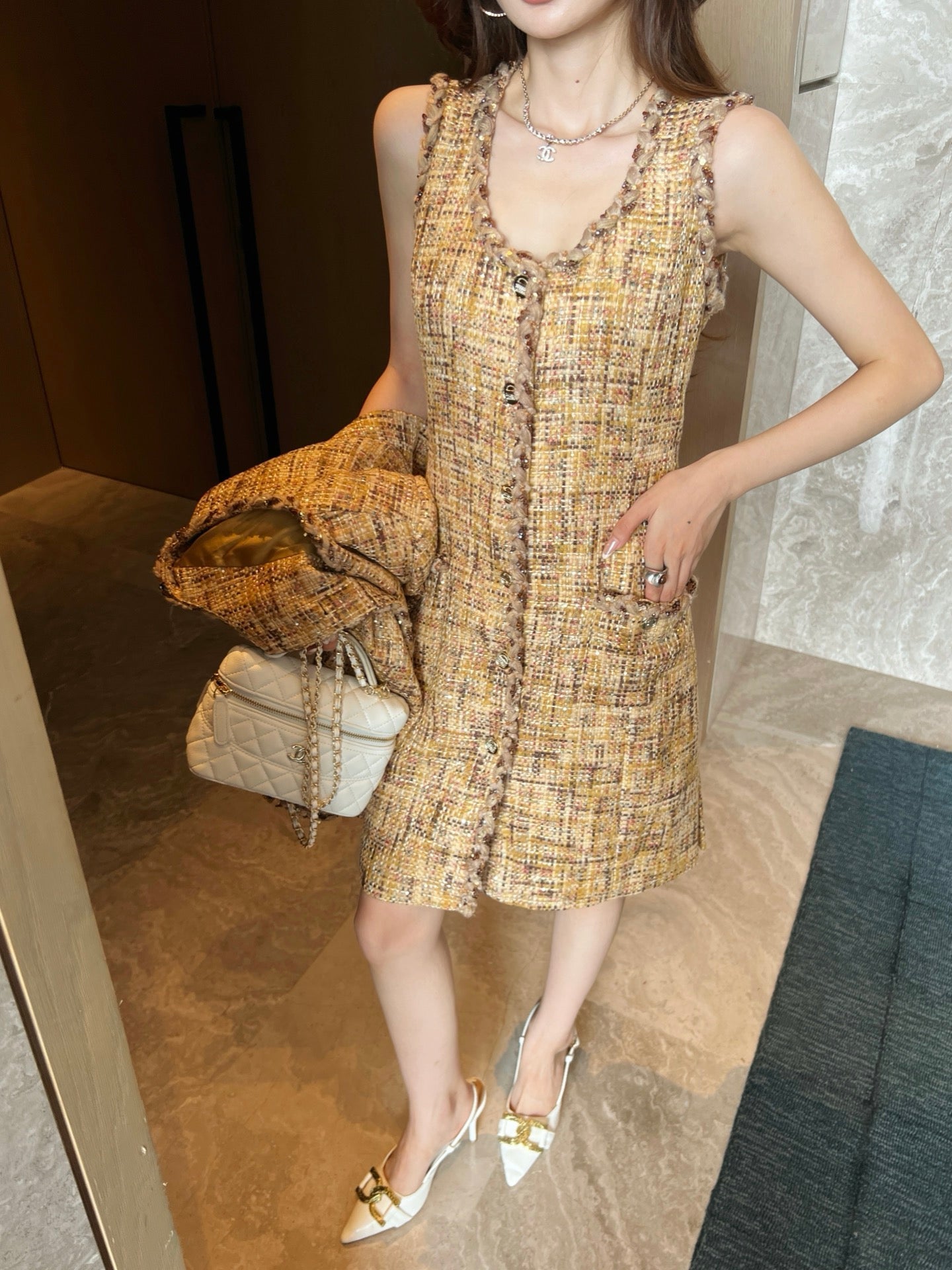 Woven sleeveless dress