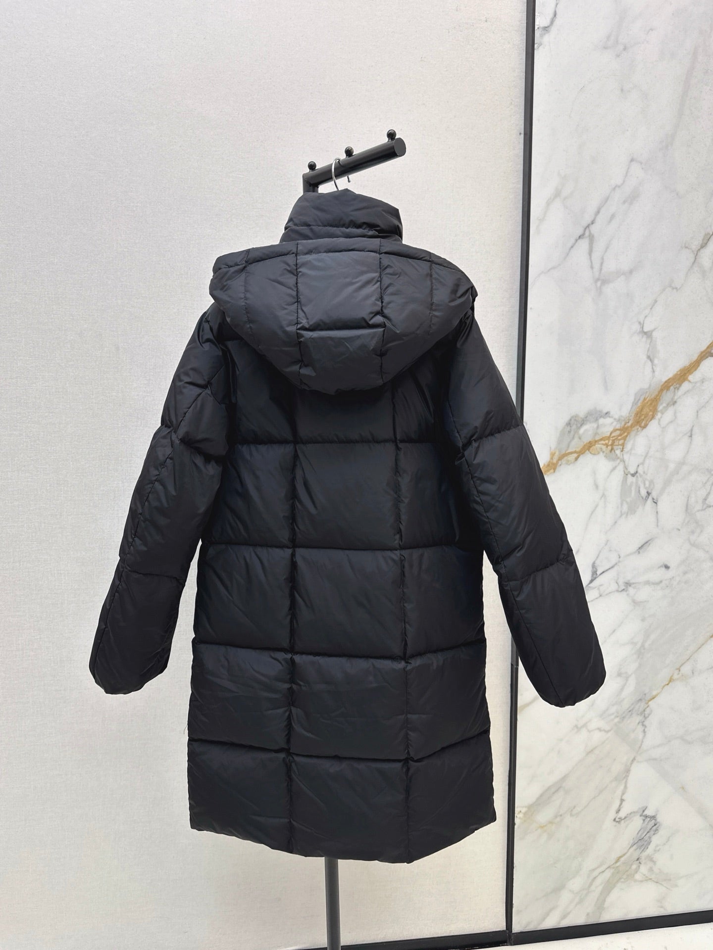 mid-length down jacket with hood and sleeve badge